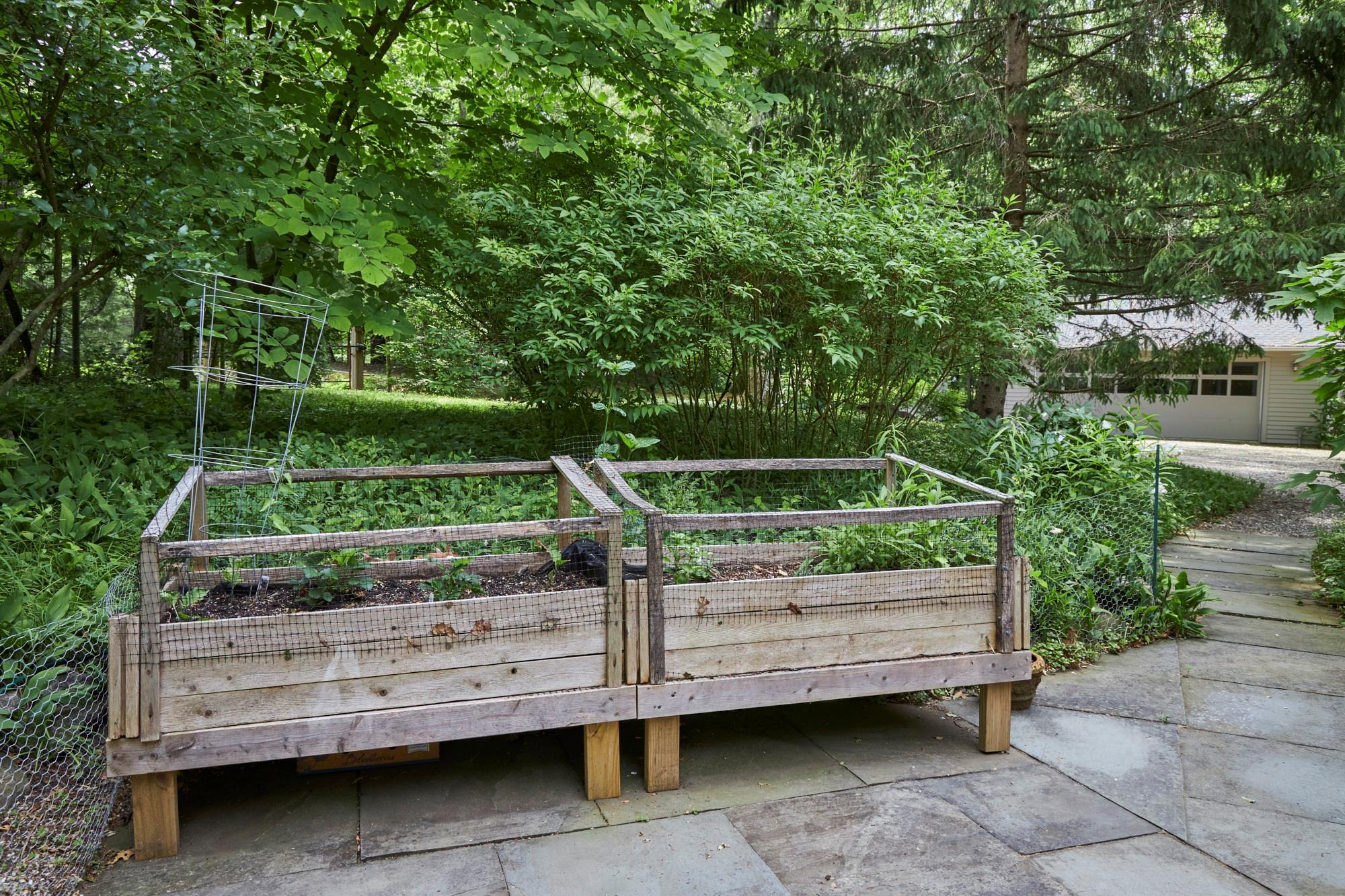 43 Lake Shore Drive, Pine Plains, NY 12567