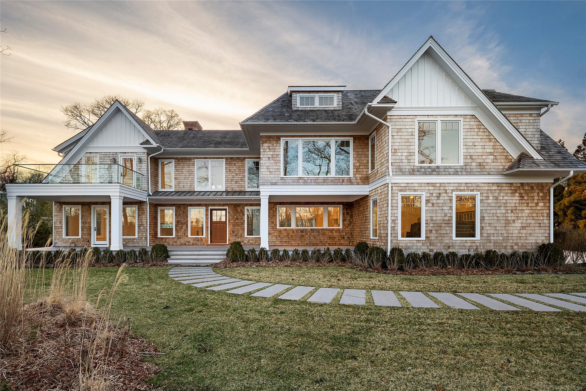 25 Fresh Pond Road, North Haven, NY 11963