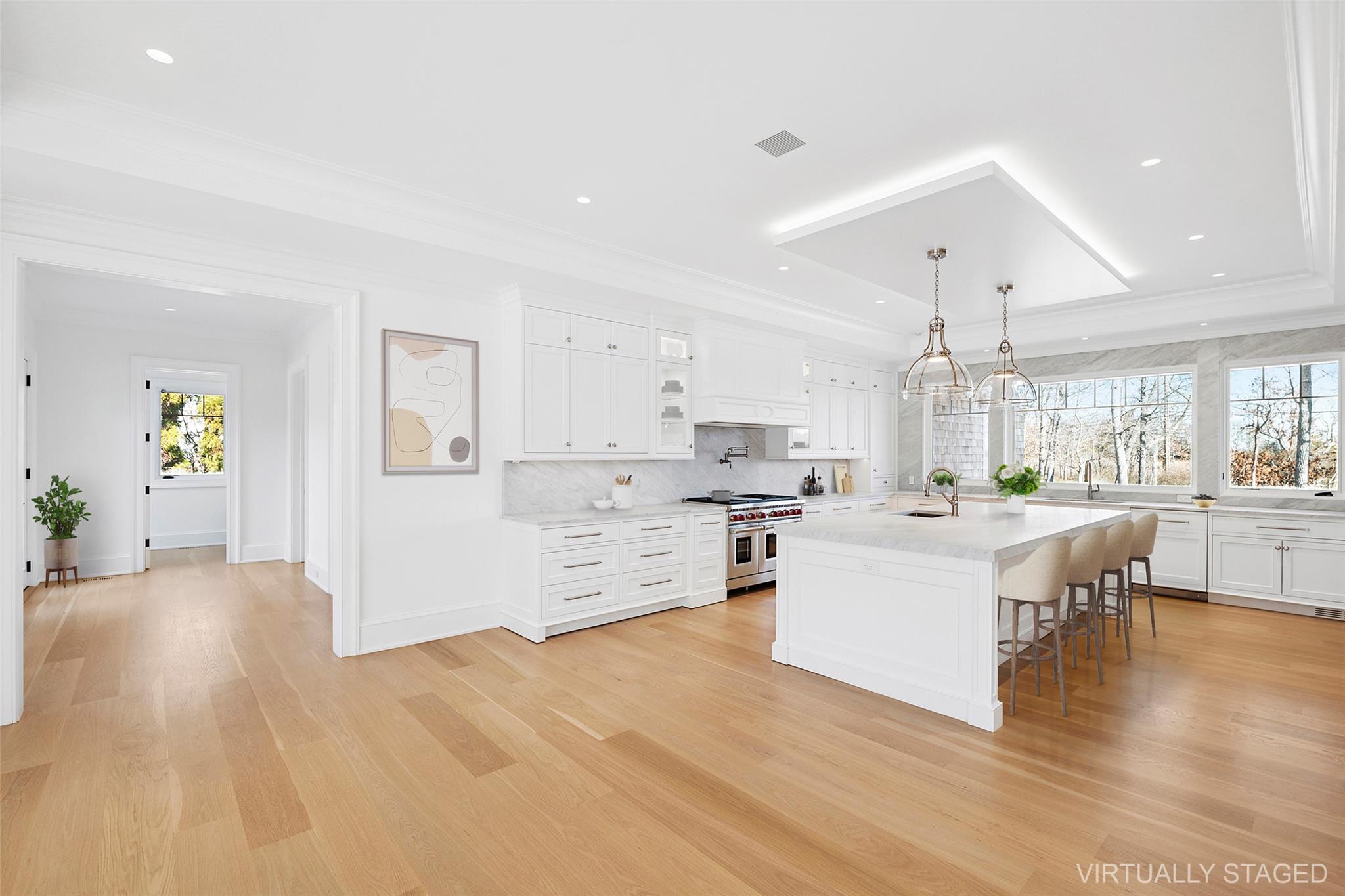 25 Fresh Pond Road, North Haven, NY 11963