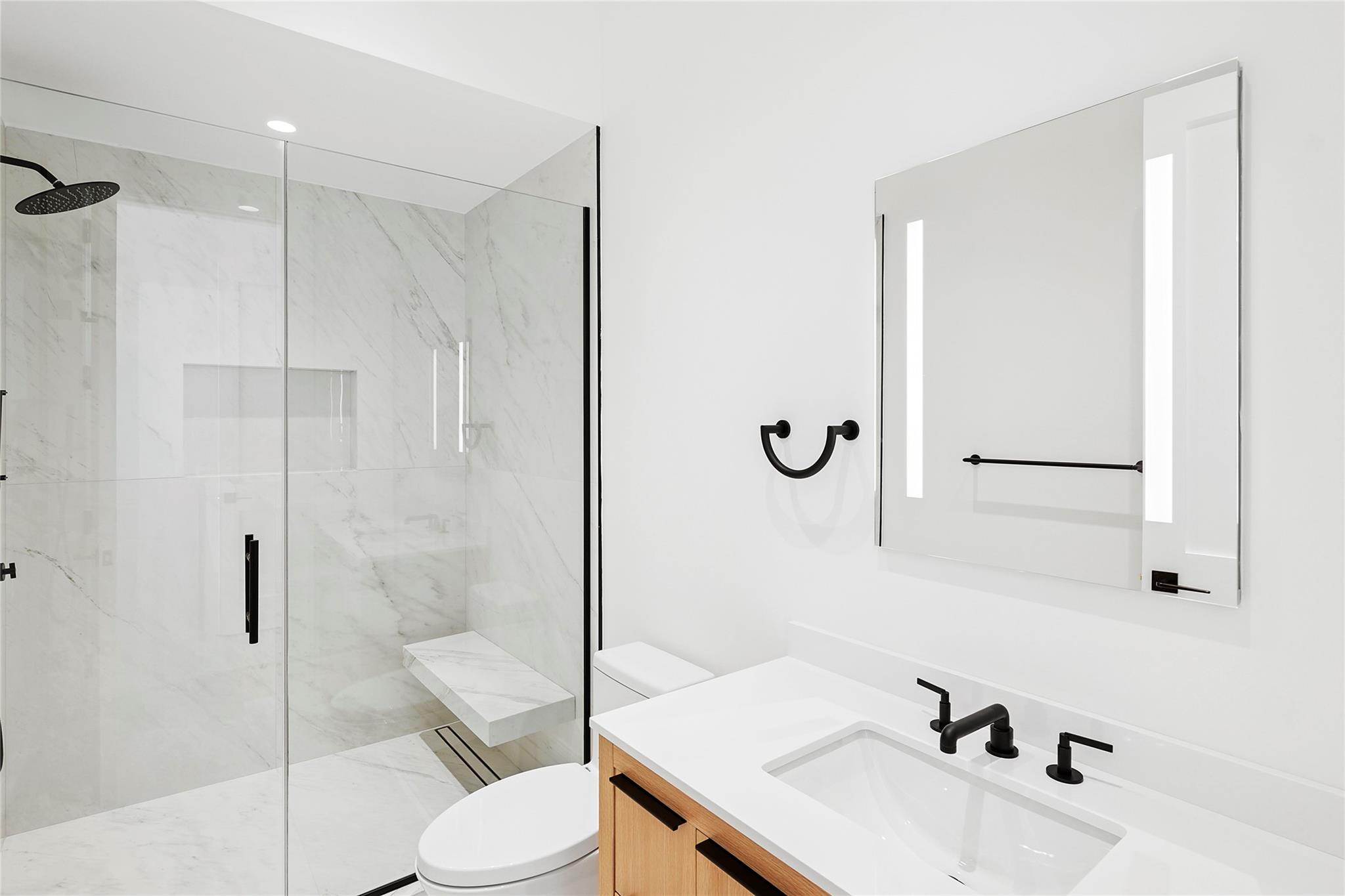 25 Fresh Pond Road, North Haven, NY 11963