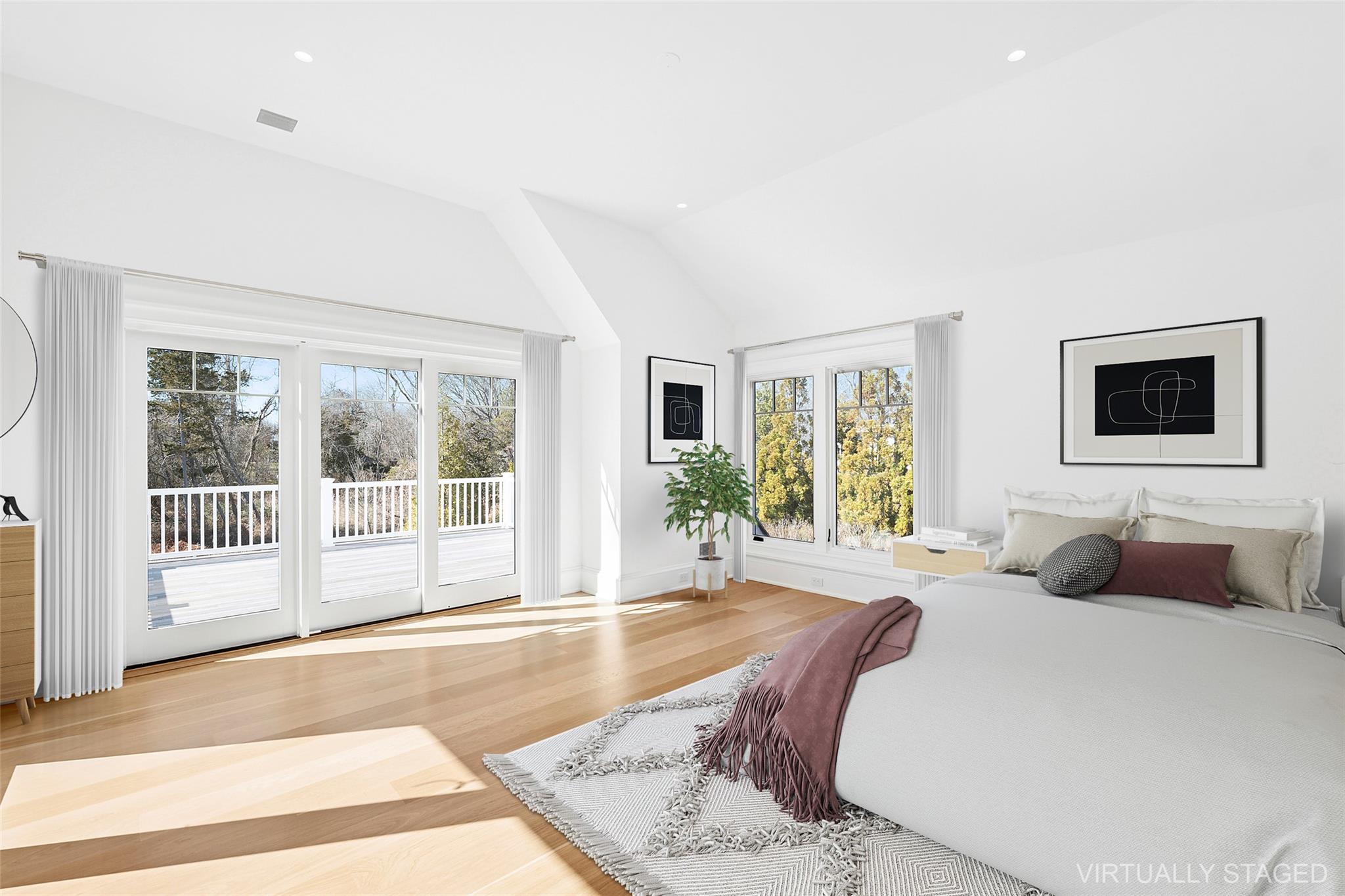 25 Fresh Pond Road, North Haven, NY 11963