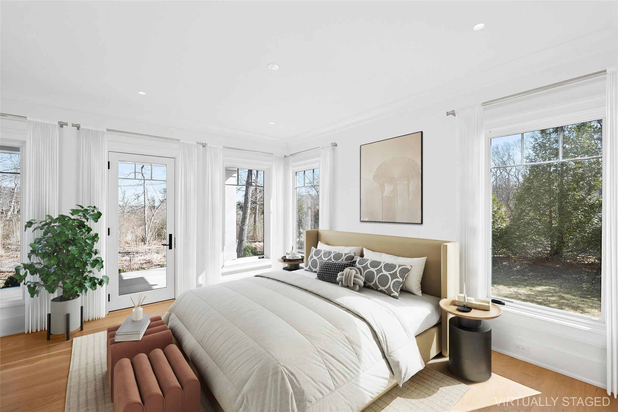 25 Fresh Pond Road, North Haven, NY 11963