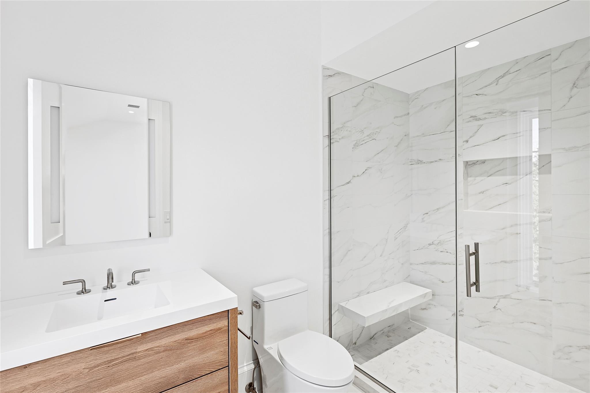 25 Fresh Pond Road, North Haven, NY 11963