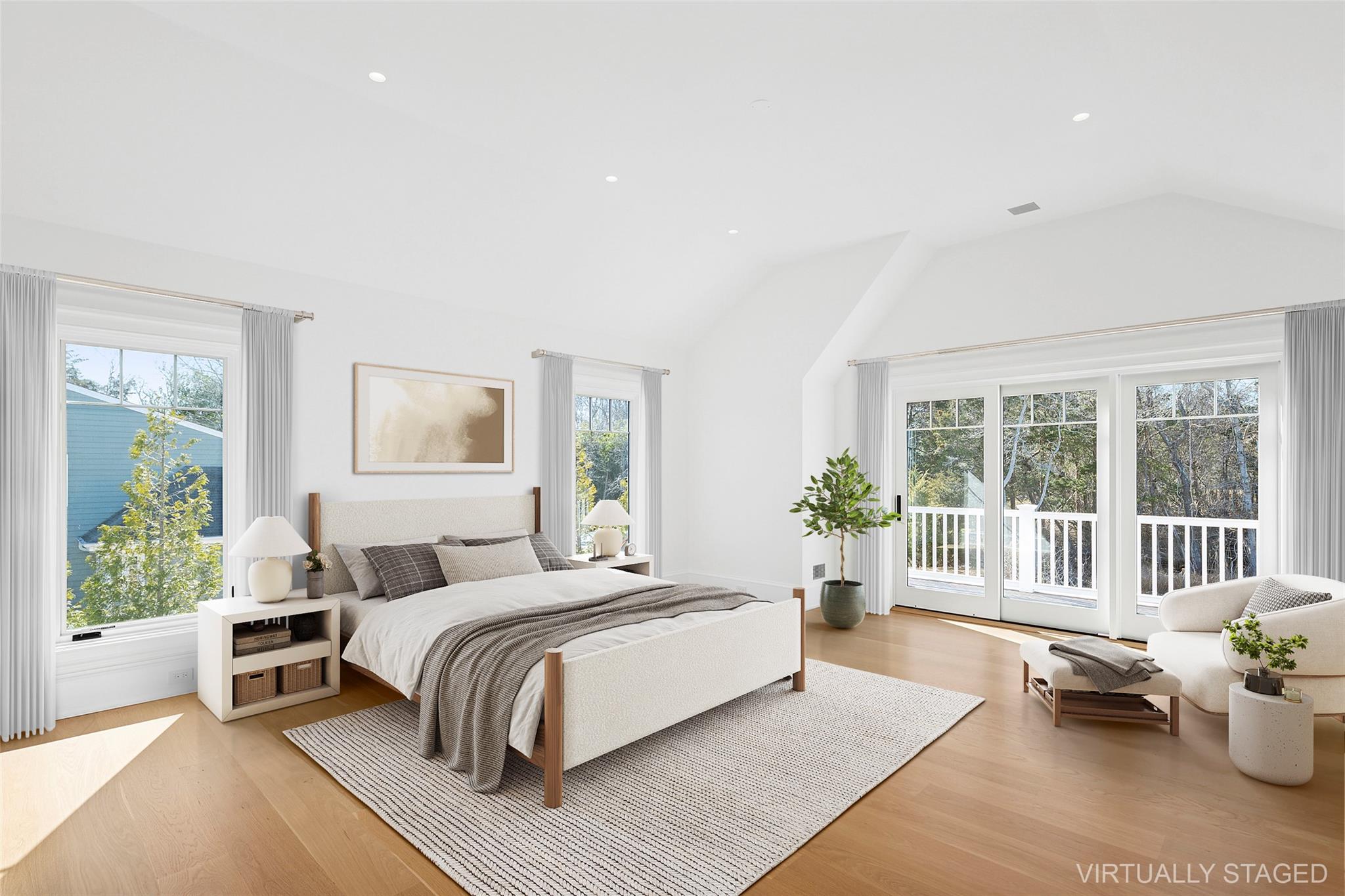 25 Fresh Pond Road, North Haven, NY 11963