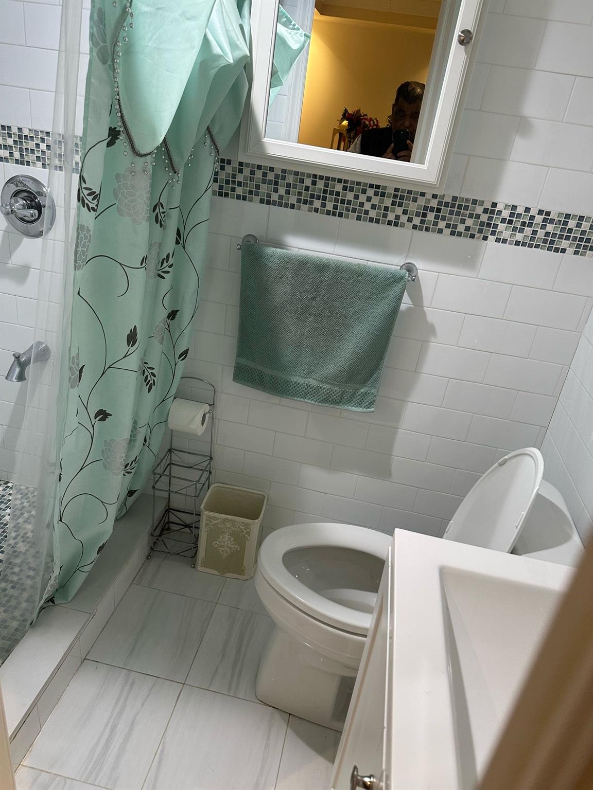 2227 Turnbull Avenue, Bronx, NY 10473