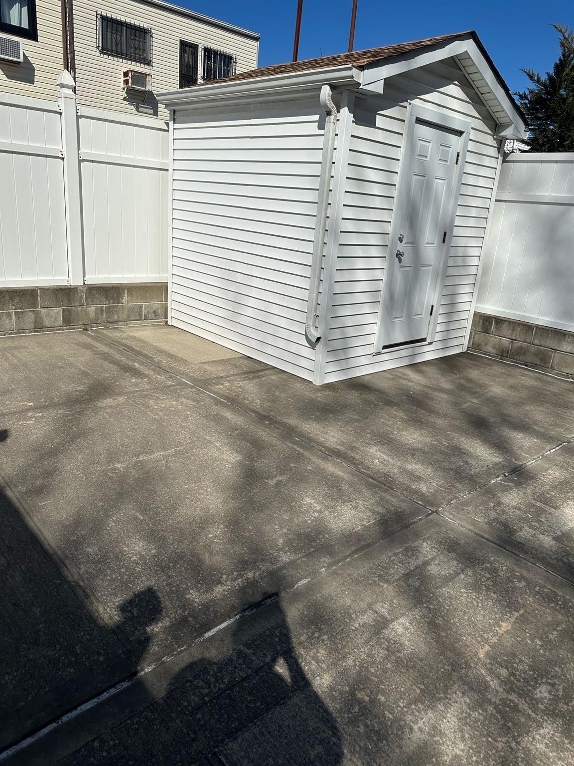 2227 Turnbull Avenue, Bronx, NY 10473