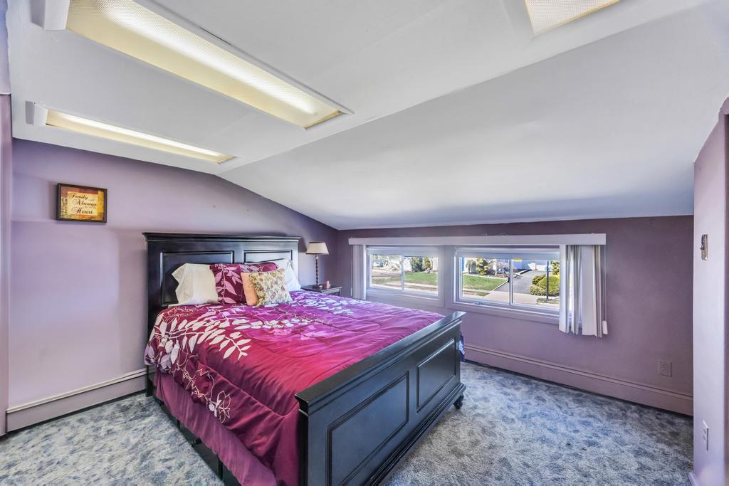 38 Cliff Lane, Levittown, NY 11756