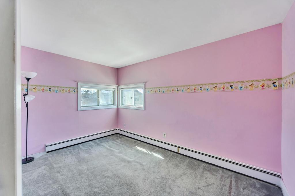 38 Cliff Lane, Levittown, NY 11756