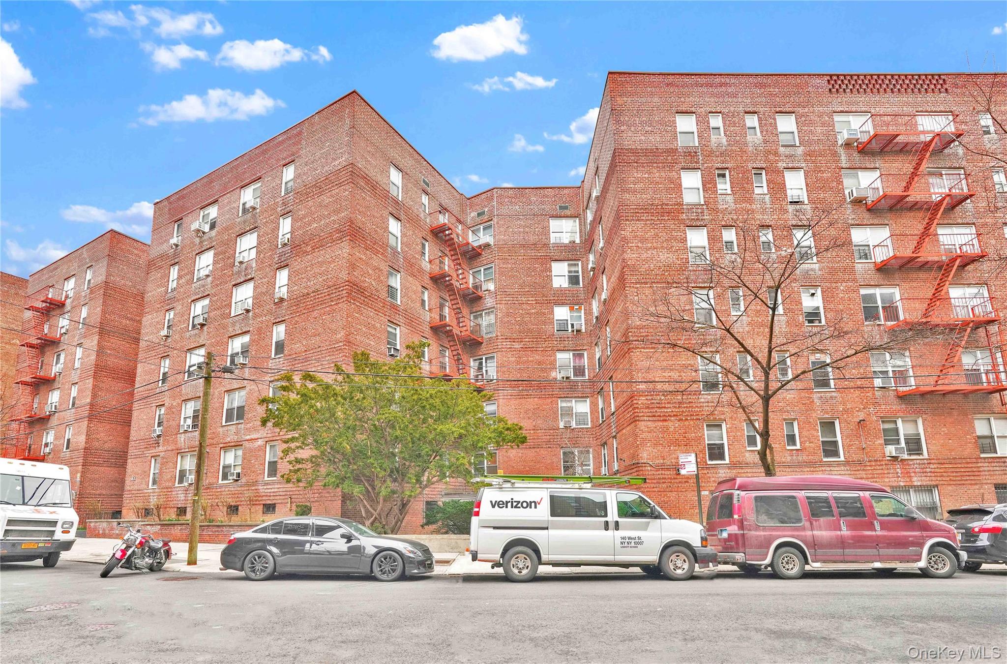 42-25 80th Street # 1F, Elmhurst, NY 11373