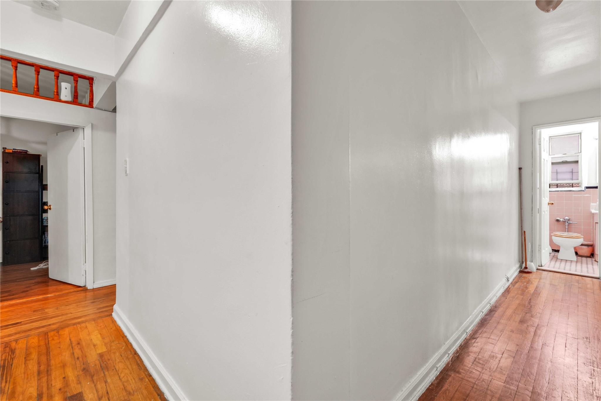 42-25 80th Street # 1F, Elmhurst, NY 11373