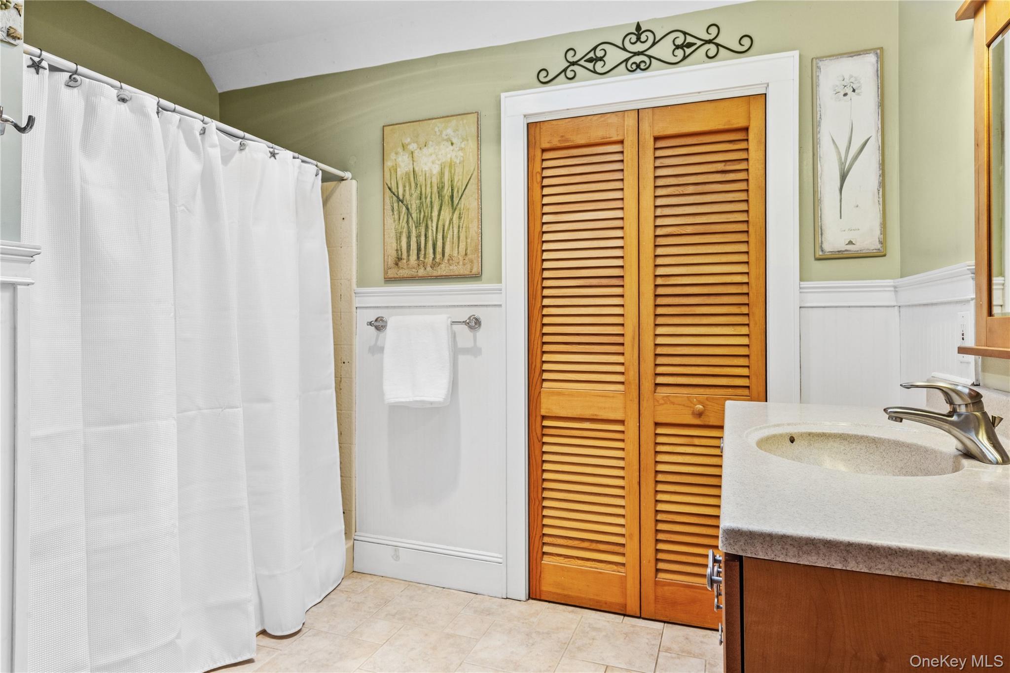 1745 Bayview Avenue, Mattituck, NY 11952