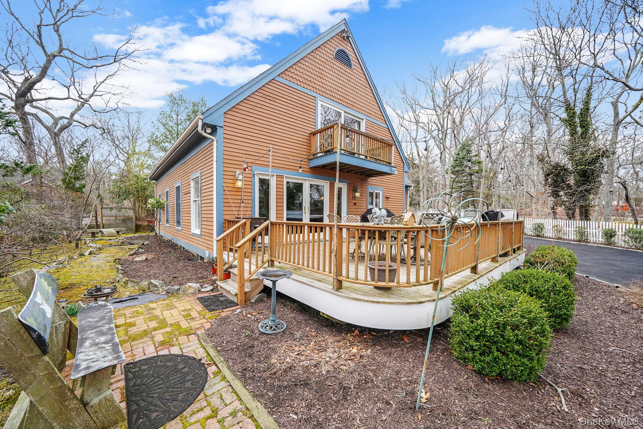 1745 Bayview Avenue, Mattituck, NY 11952