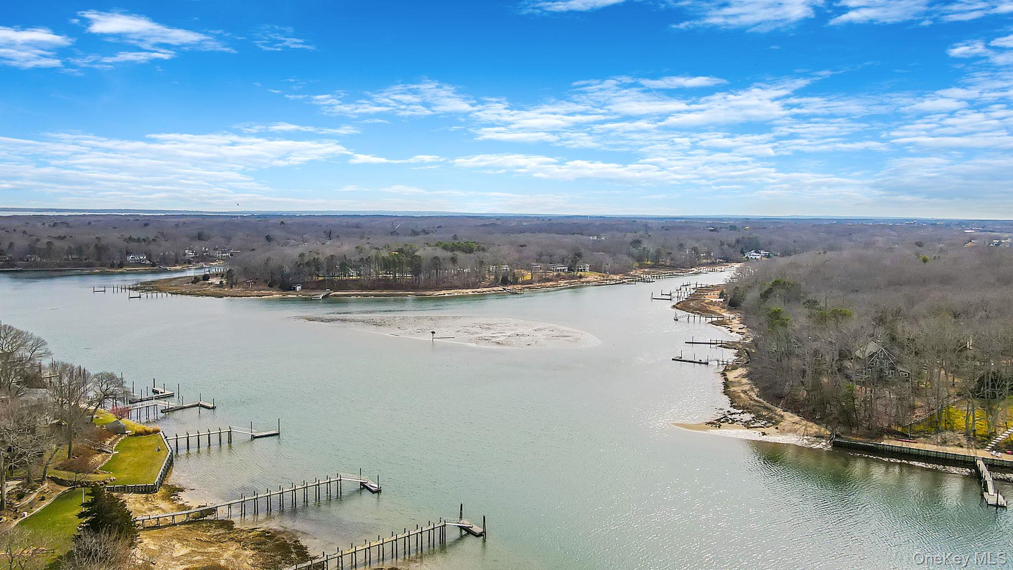 1745 Bayview Avenue, Mattituck, NY 11952