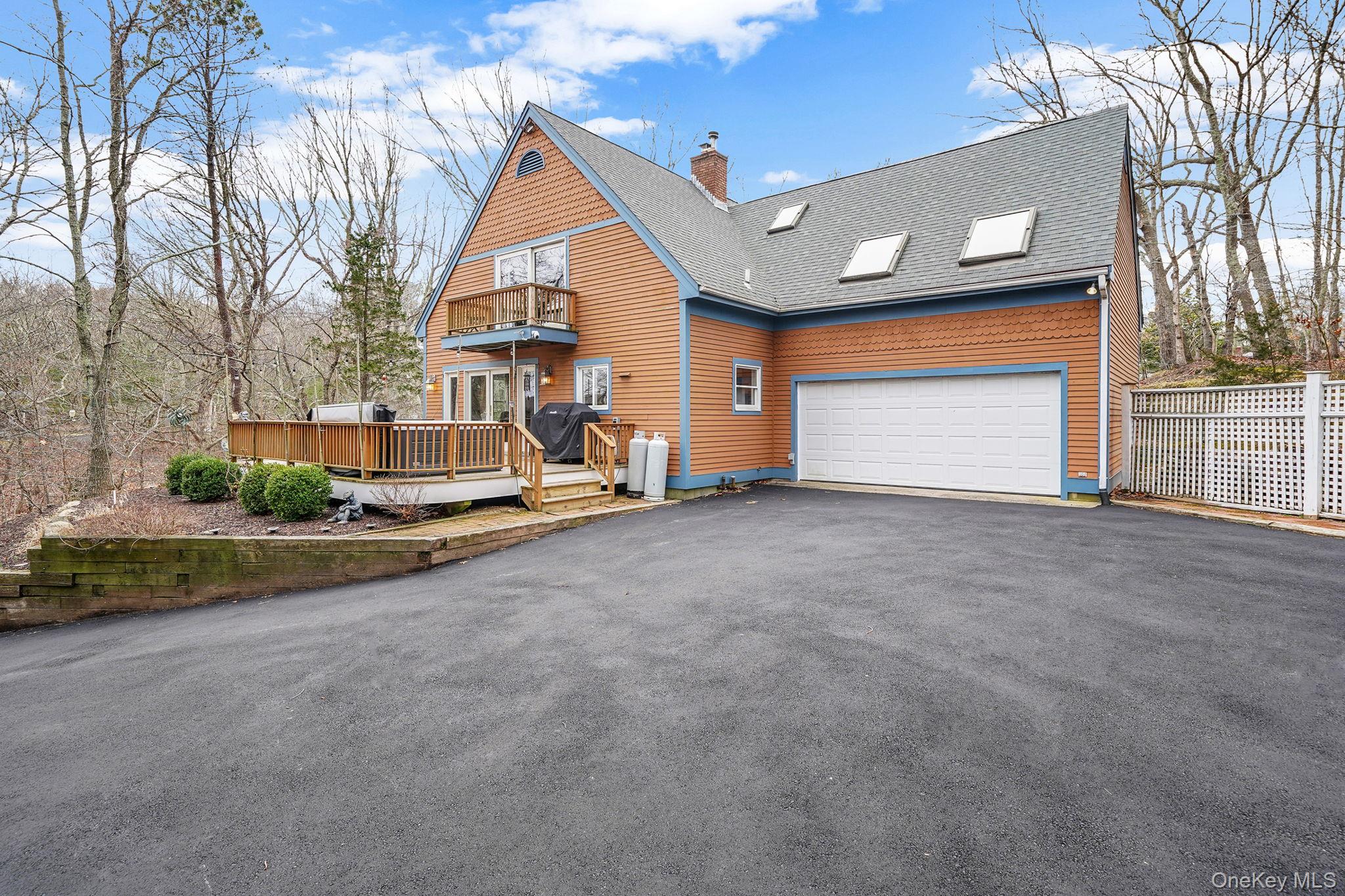 1745 Bayview Avenue, Mattituck, NY 11952