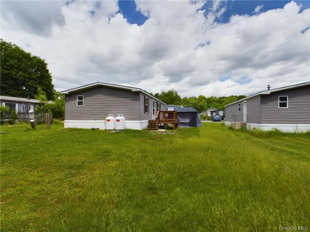 18 Shore Lane, Burlingham, NY 12722