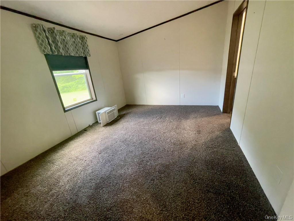 18 Shore Lane, Burlingham, NY 12722