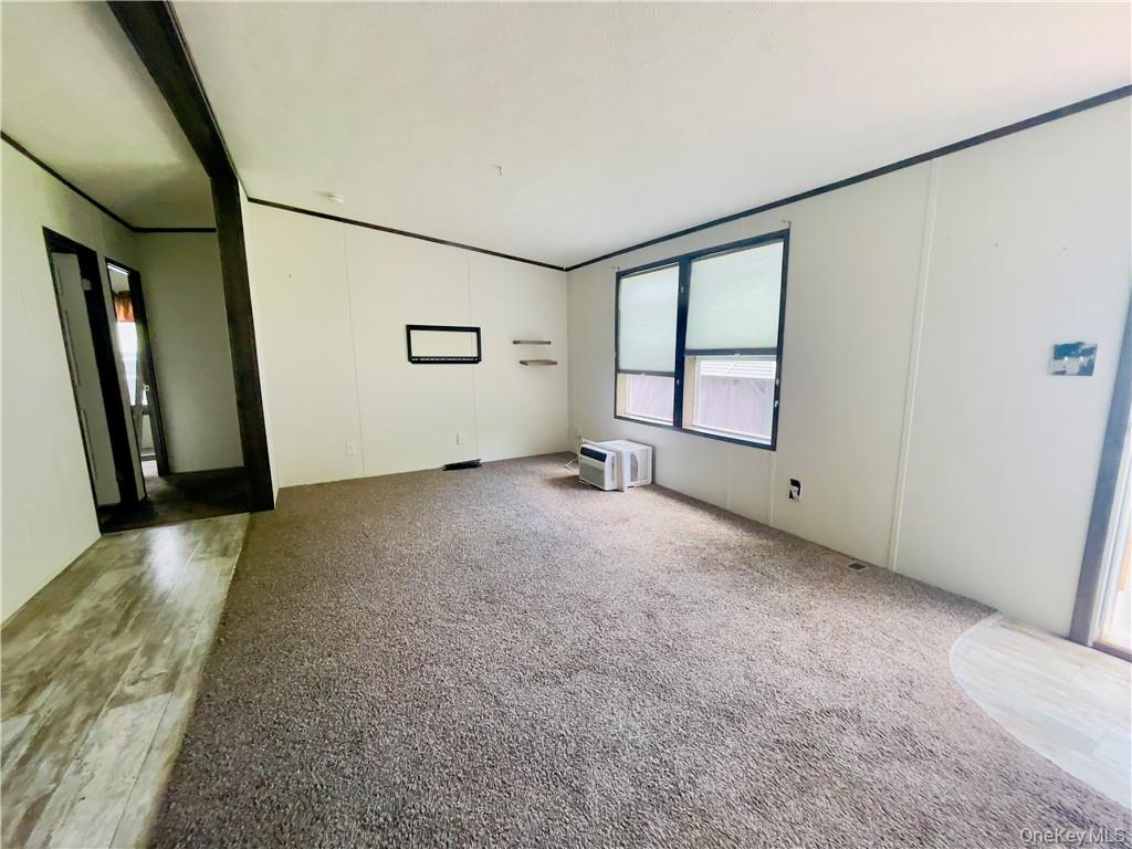 18 Shore Lane, Burlingham, NY 12722