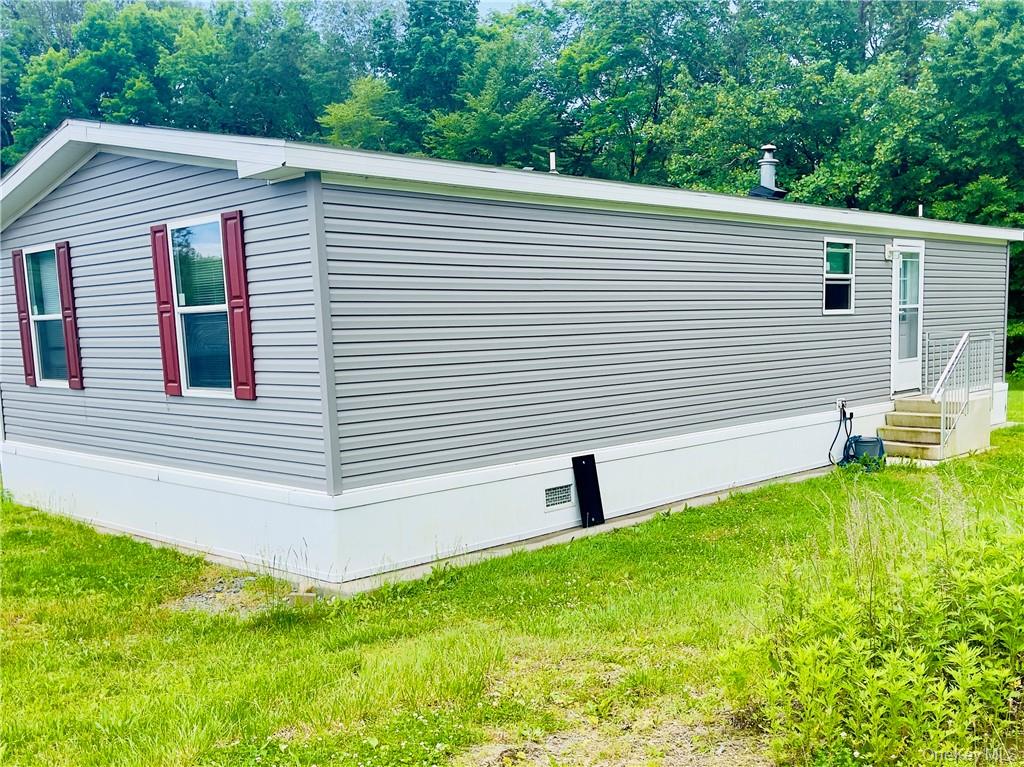 18 Shore Lane, Burlingham, NY 12722