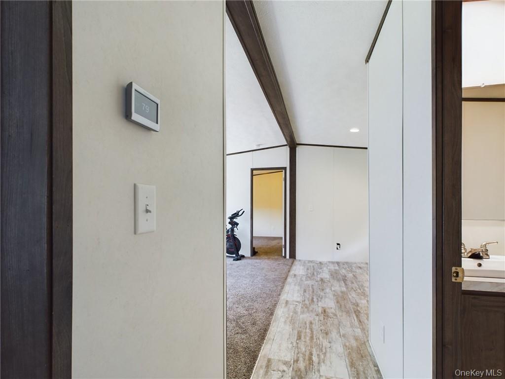 18 Shore Lane, Burlingham, NY 12722