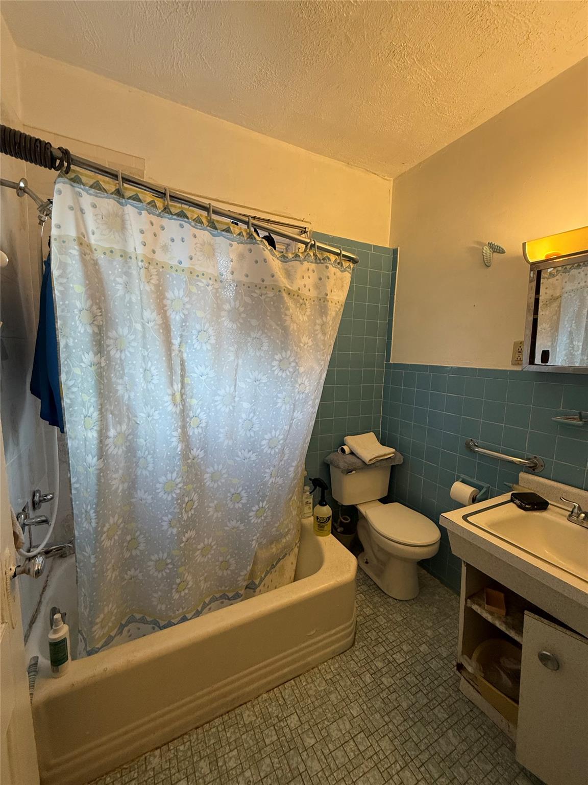 39 Rathbun Avenue, White Plains, NY 10606