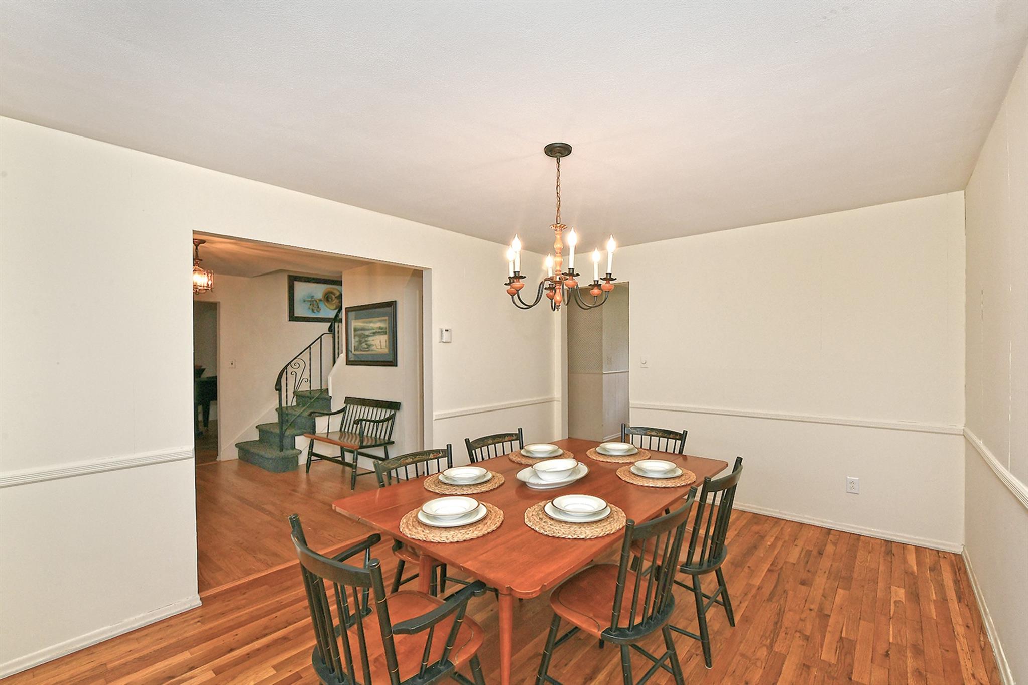6 Highfield Drive, Dix Hills, NY 11746