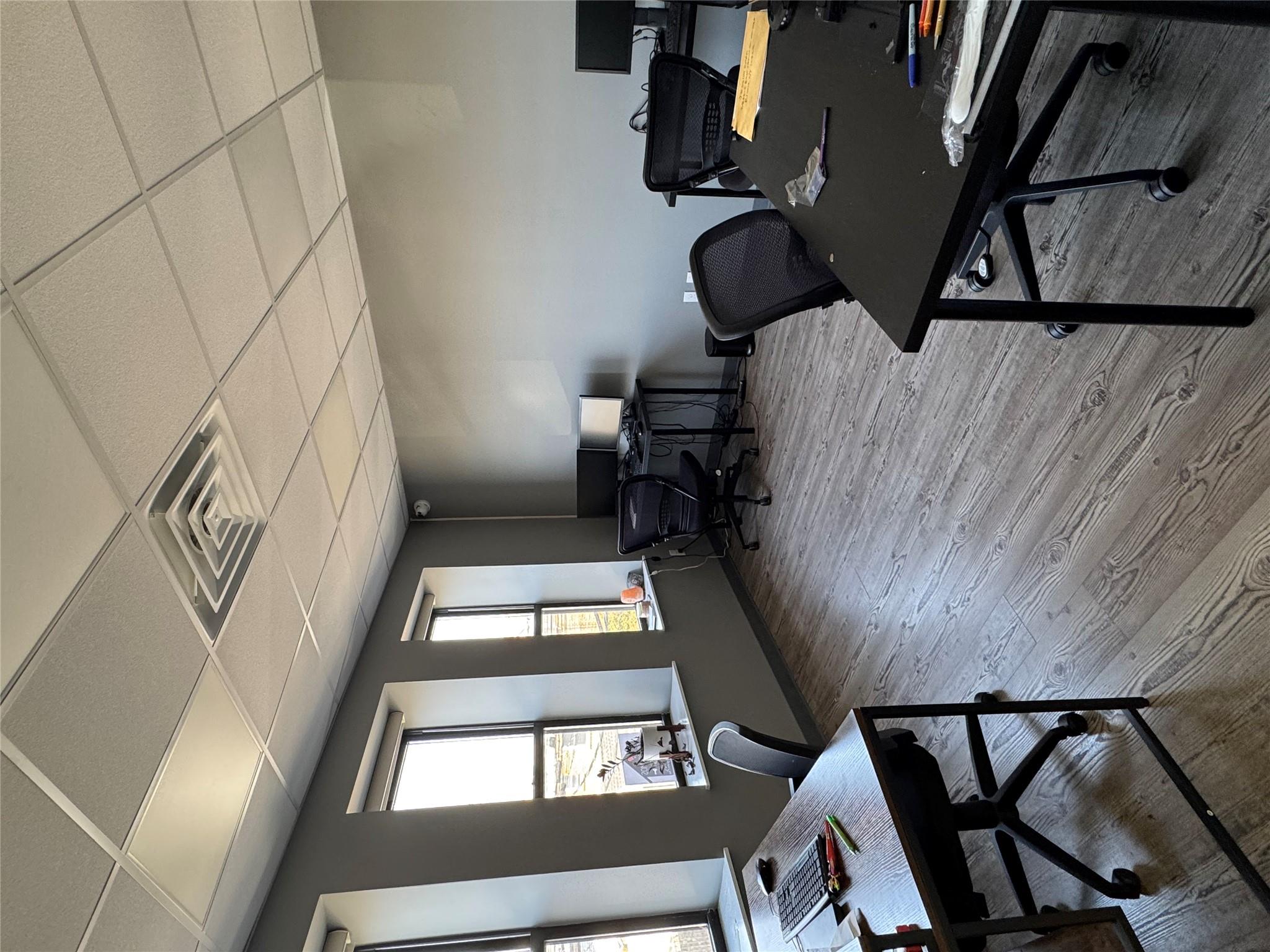 3843 E Tremont Avenue # c, Bronx, NY 10465