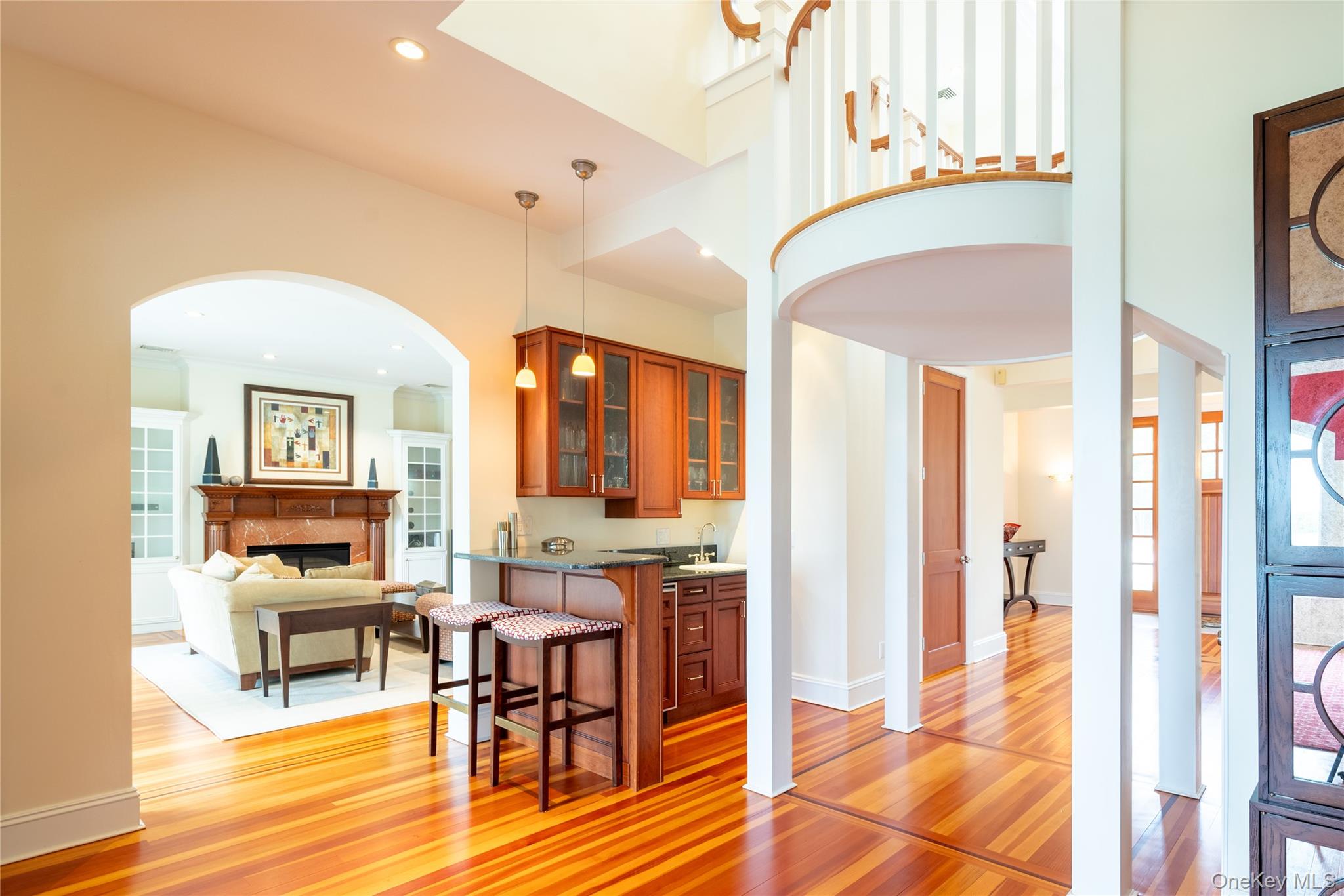 22 Old Neck Road S, Center Moriches, NY 11934