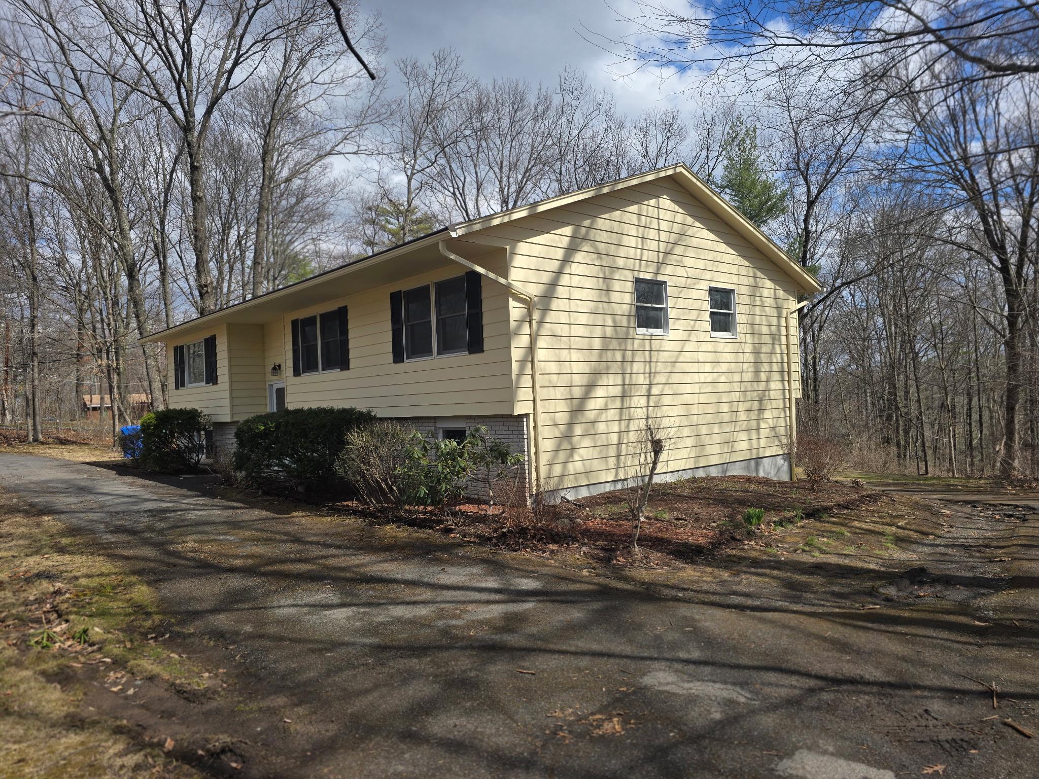 51 Glenerie Lane, Saugerties, NY 12477