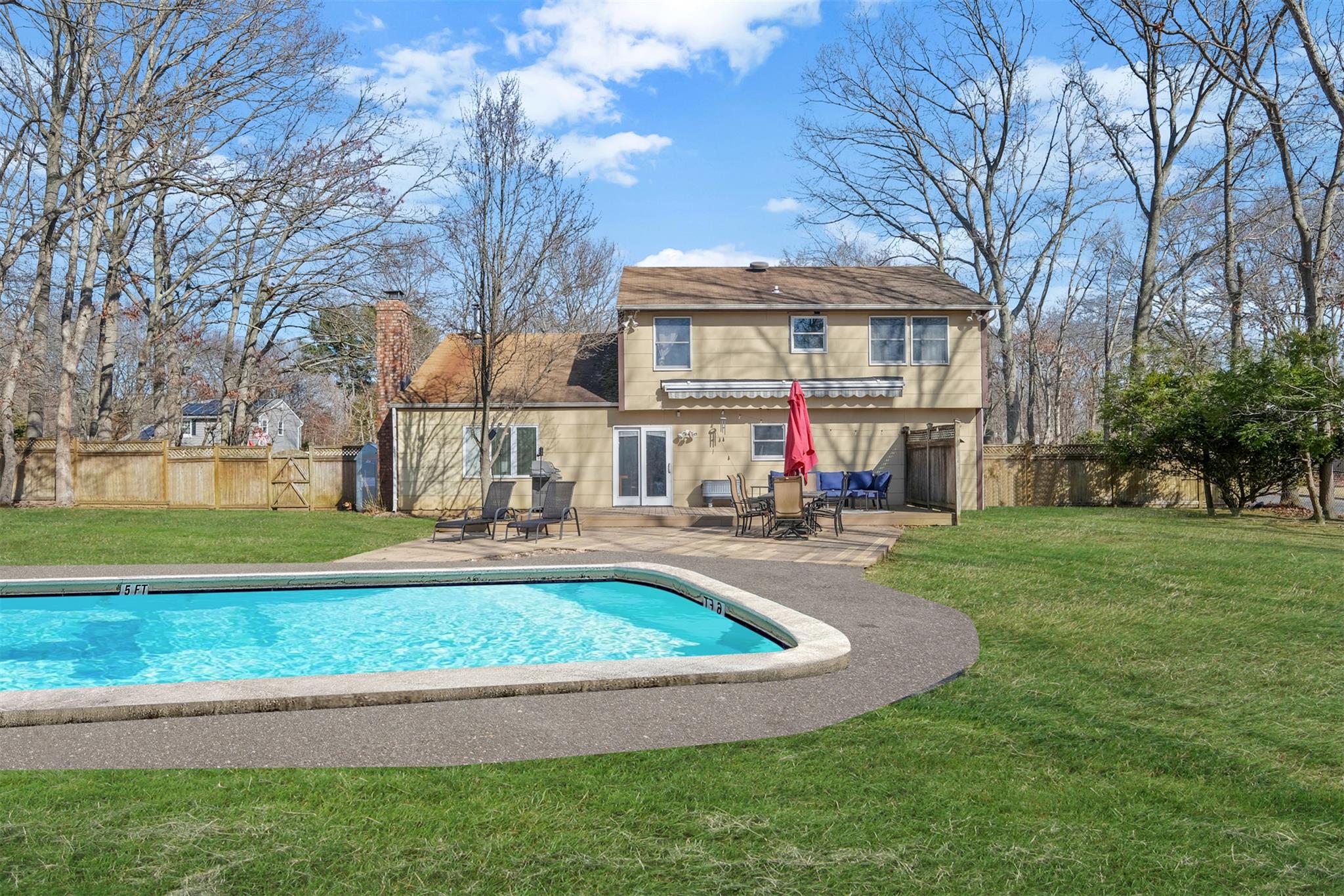 2 Biscayne Drive, Mount Sinai, NY 11766