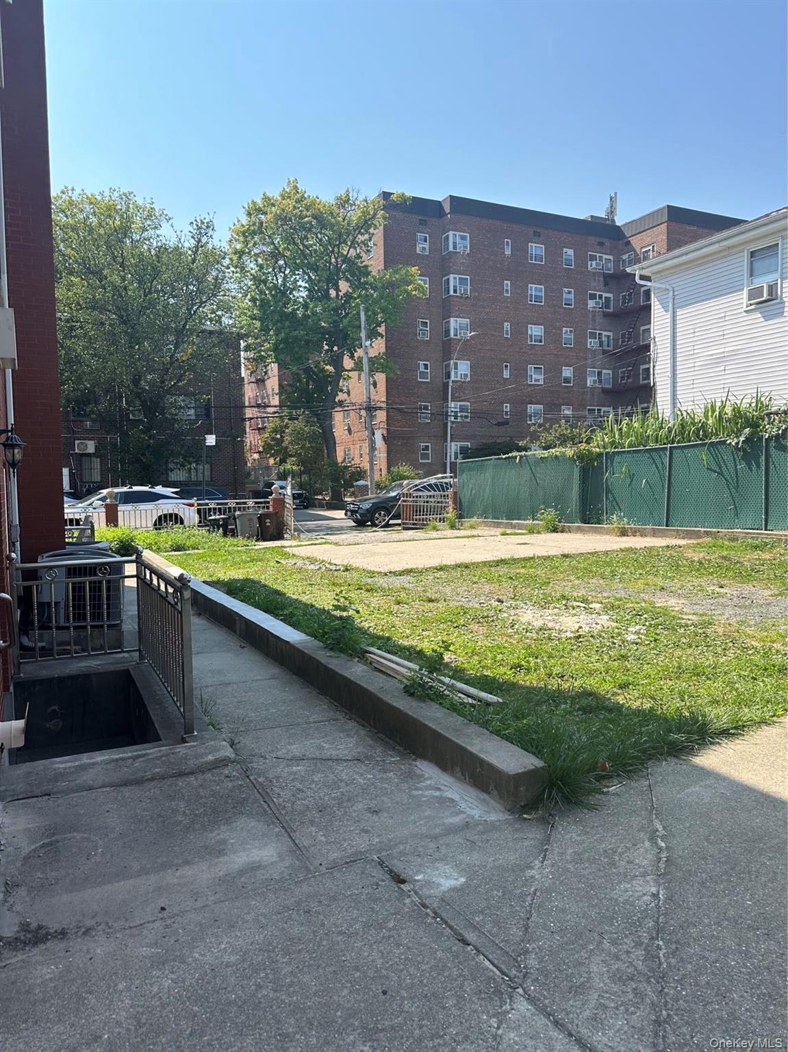 142-05 45th Avenue, Flushing, NY 11355