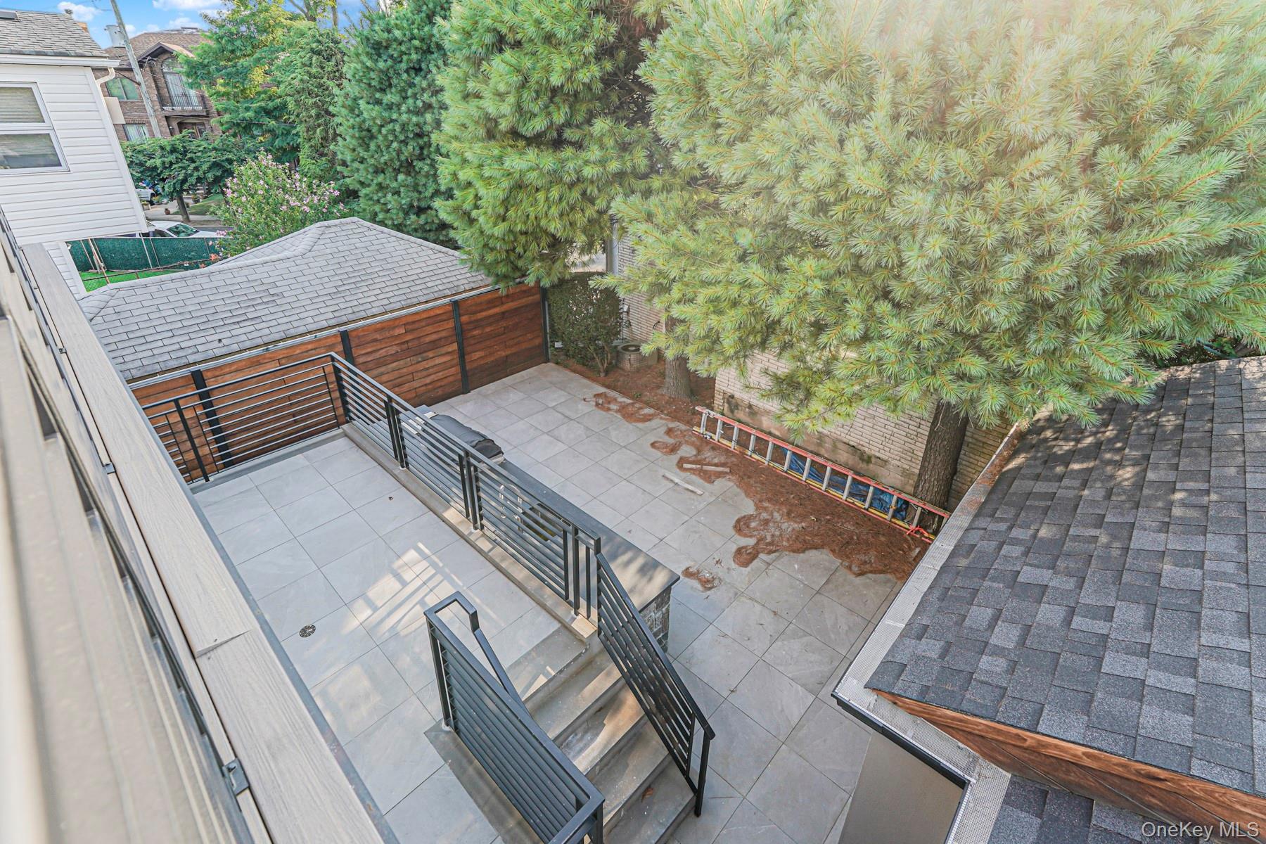 82 Piedmont Avenue, Staten Island, NY 10305