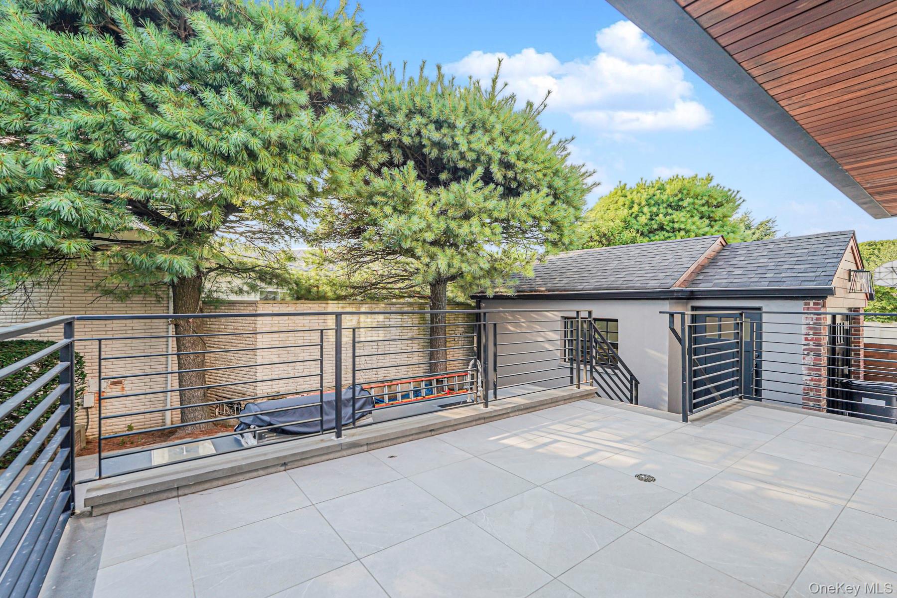 82 Piedmont Avenue, Staten Island, NY 10305