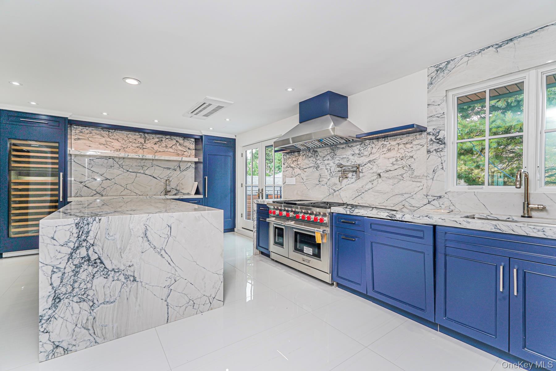 82 Piedmont Avenue, Staten Island, NY 10305