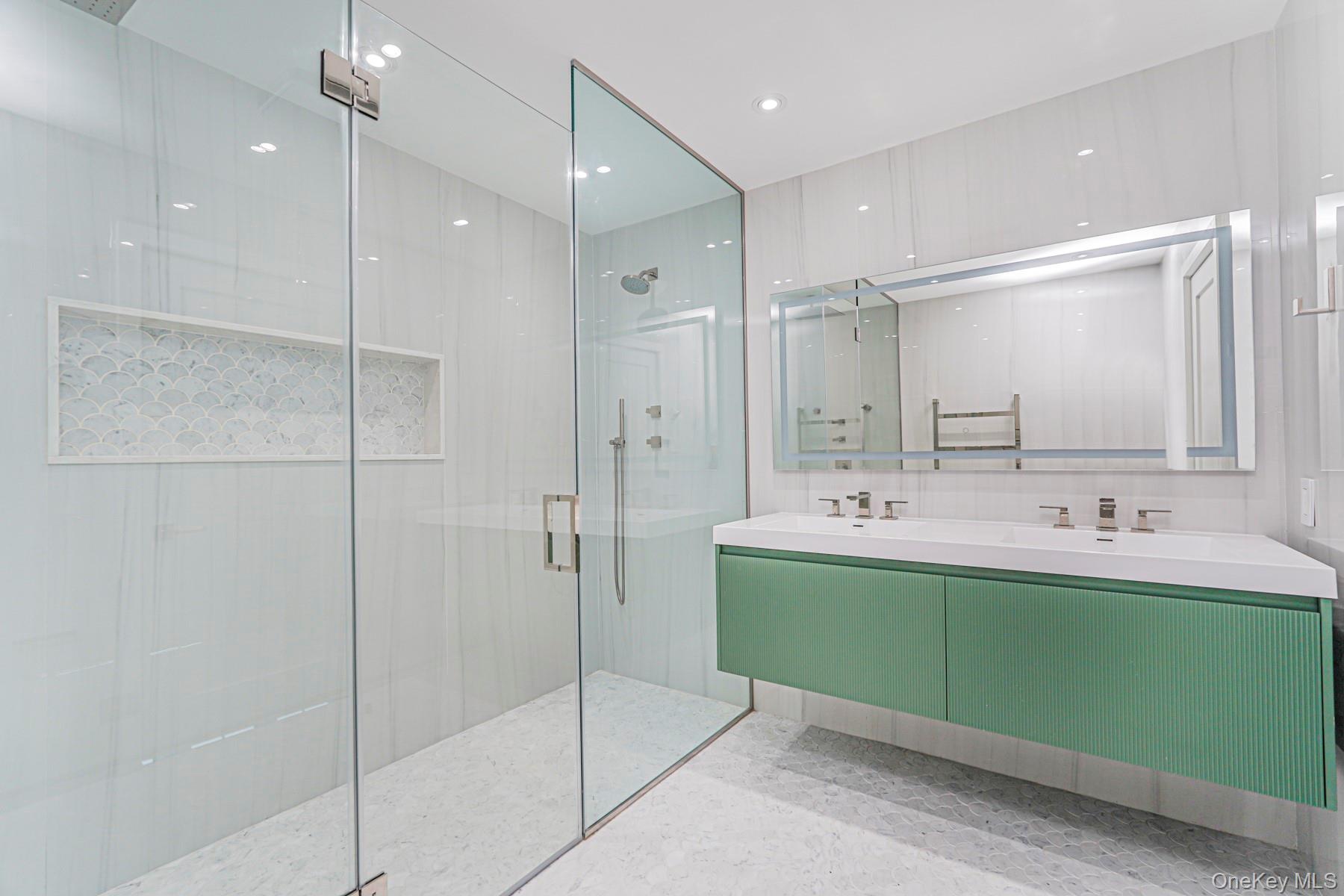 82 Piedmont Avenue, Staten Island, NY 10305