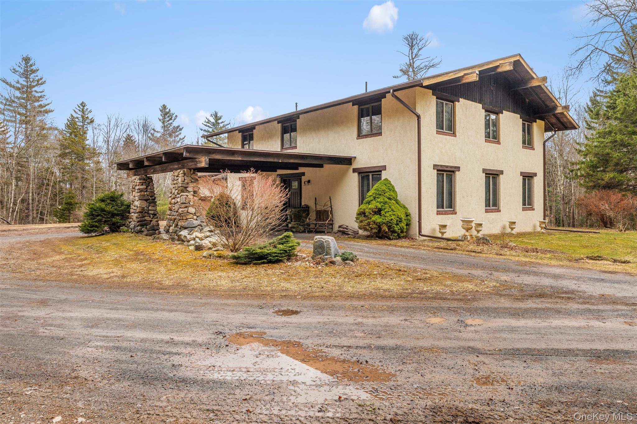 6424 Route 23A, Tannersville, NY 12485