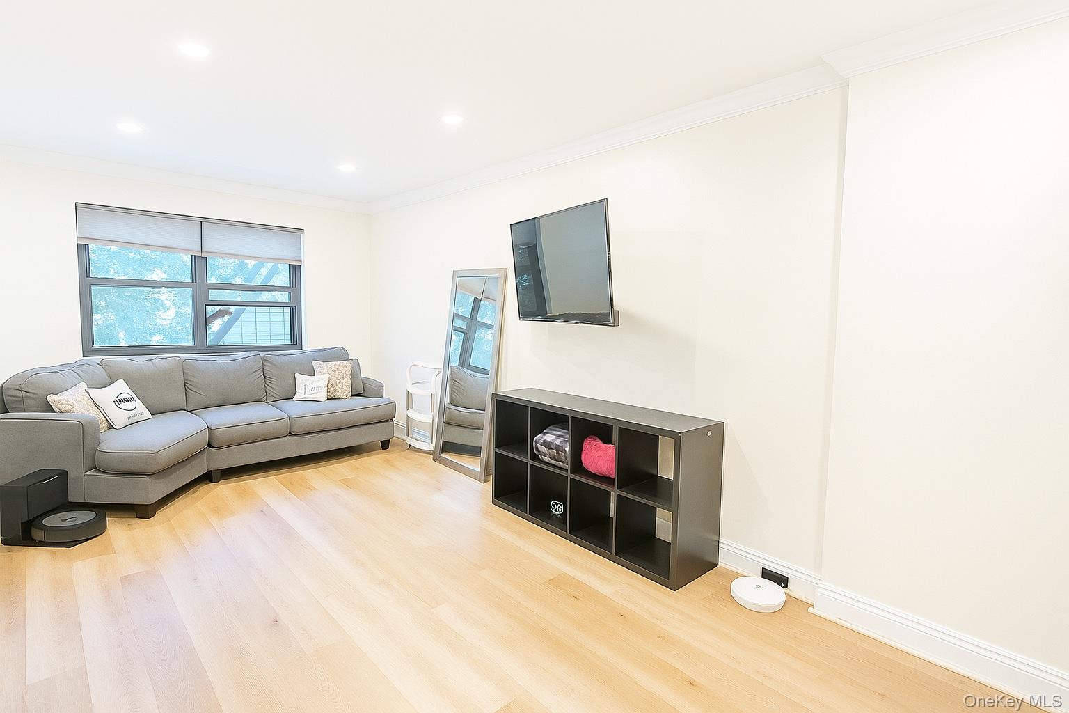 60 White Oak Street # 2-H, New Rochelle, NY 10801