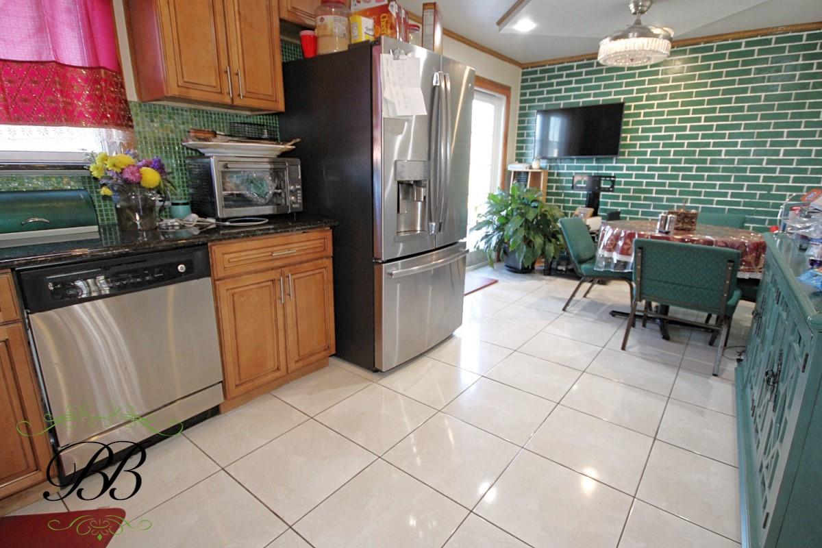 10811 Flatlands 7 Street, Brooklyn, NY 11236