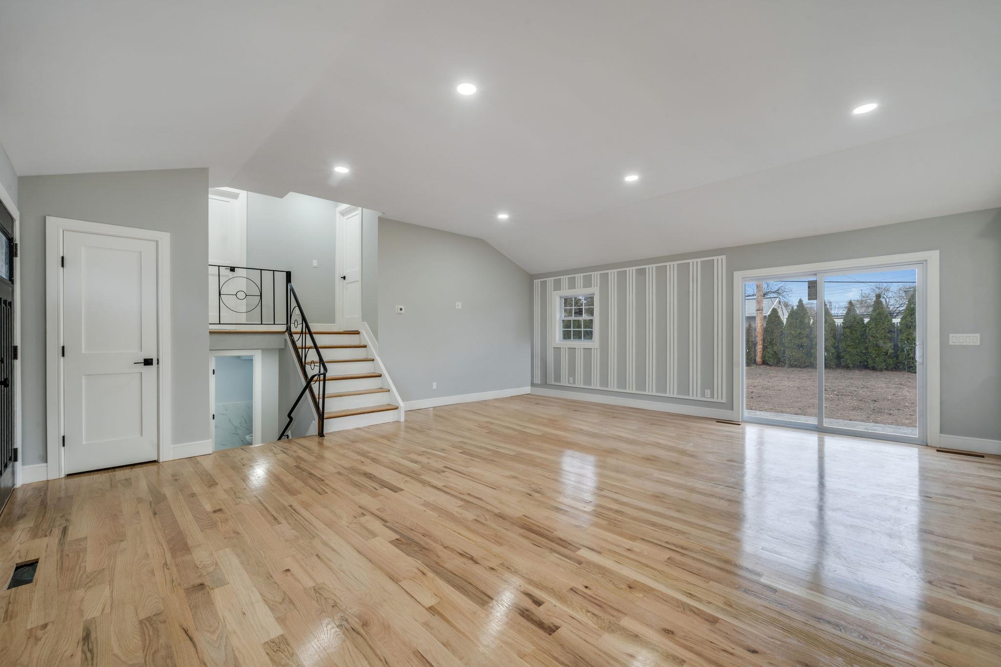 9 Delaware Avenue, Commack, NY 11725