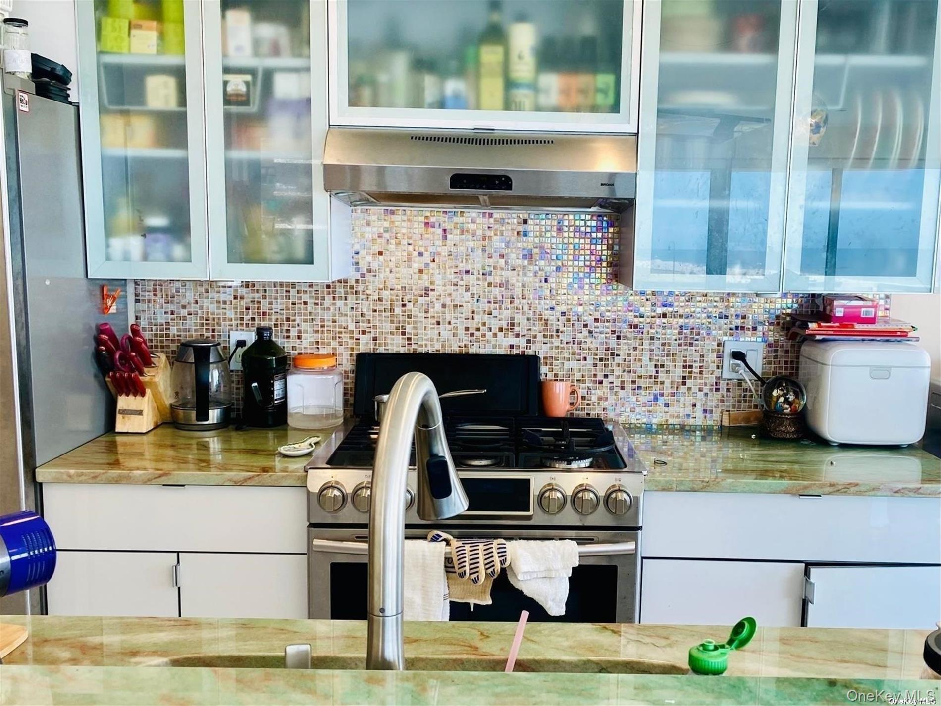 170 W Broadway # 4E, Long Beach, NY 11561