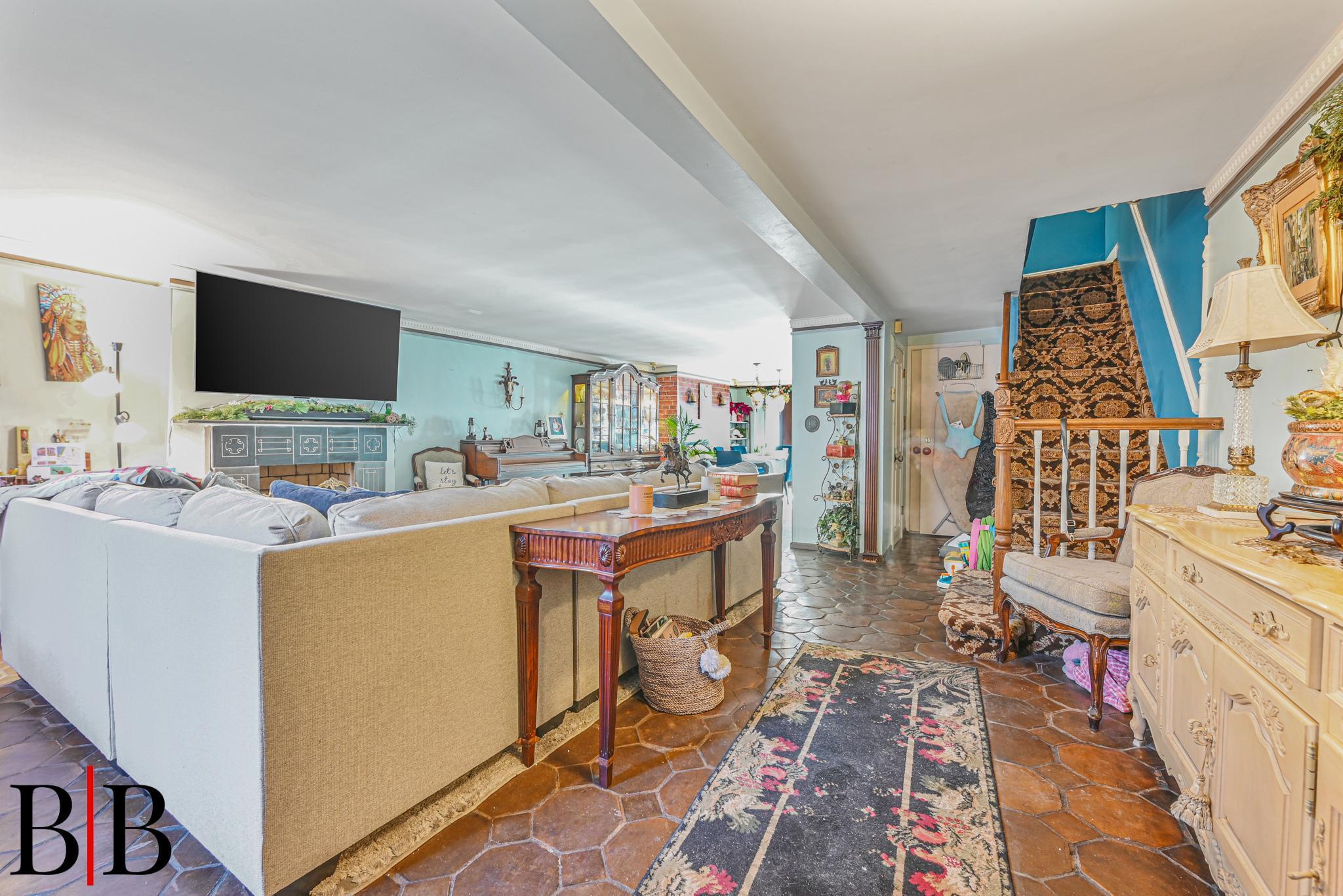 22 4th Place, Brooklyn, NY 11231