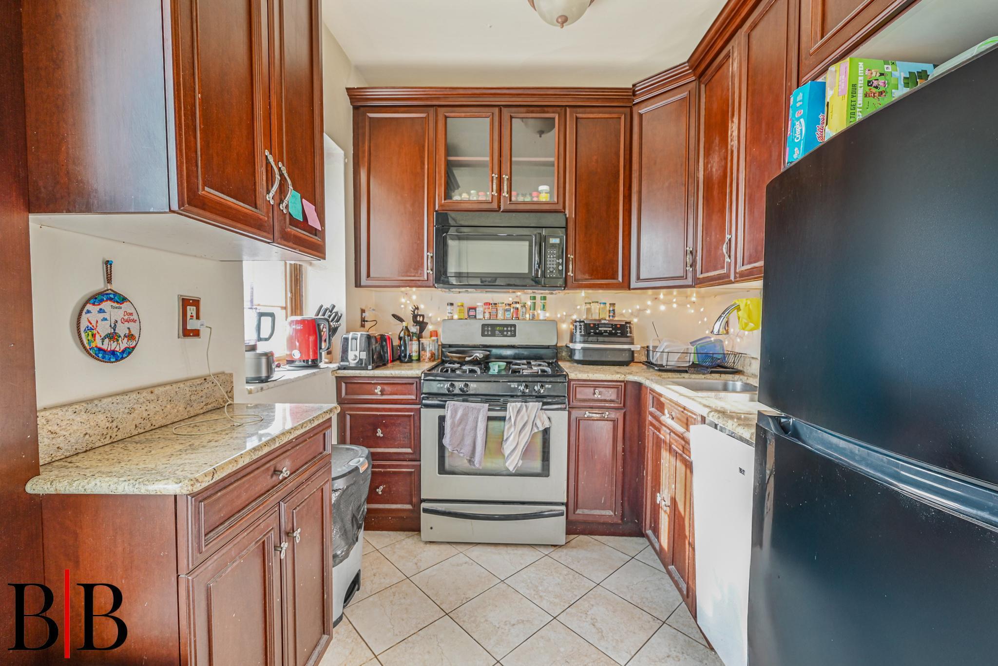 22 4th Place, Brooklyn, NY 11231