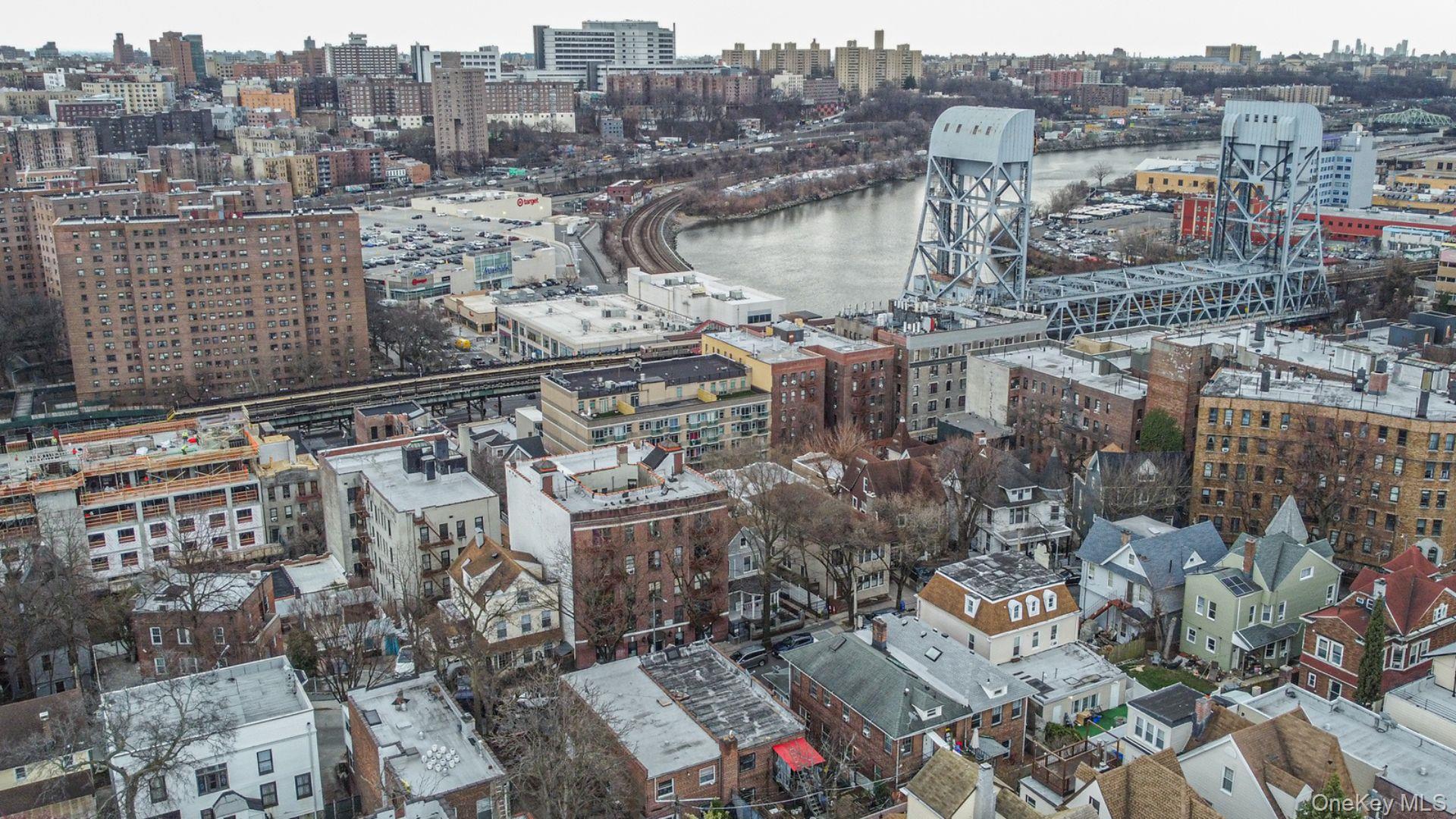 24 Fort Charles Place, Bronx, NY 10463