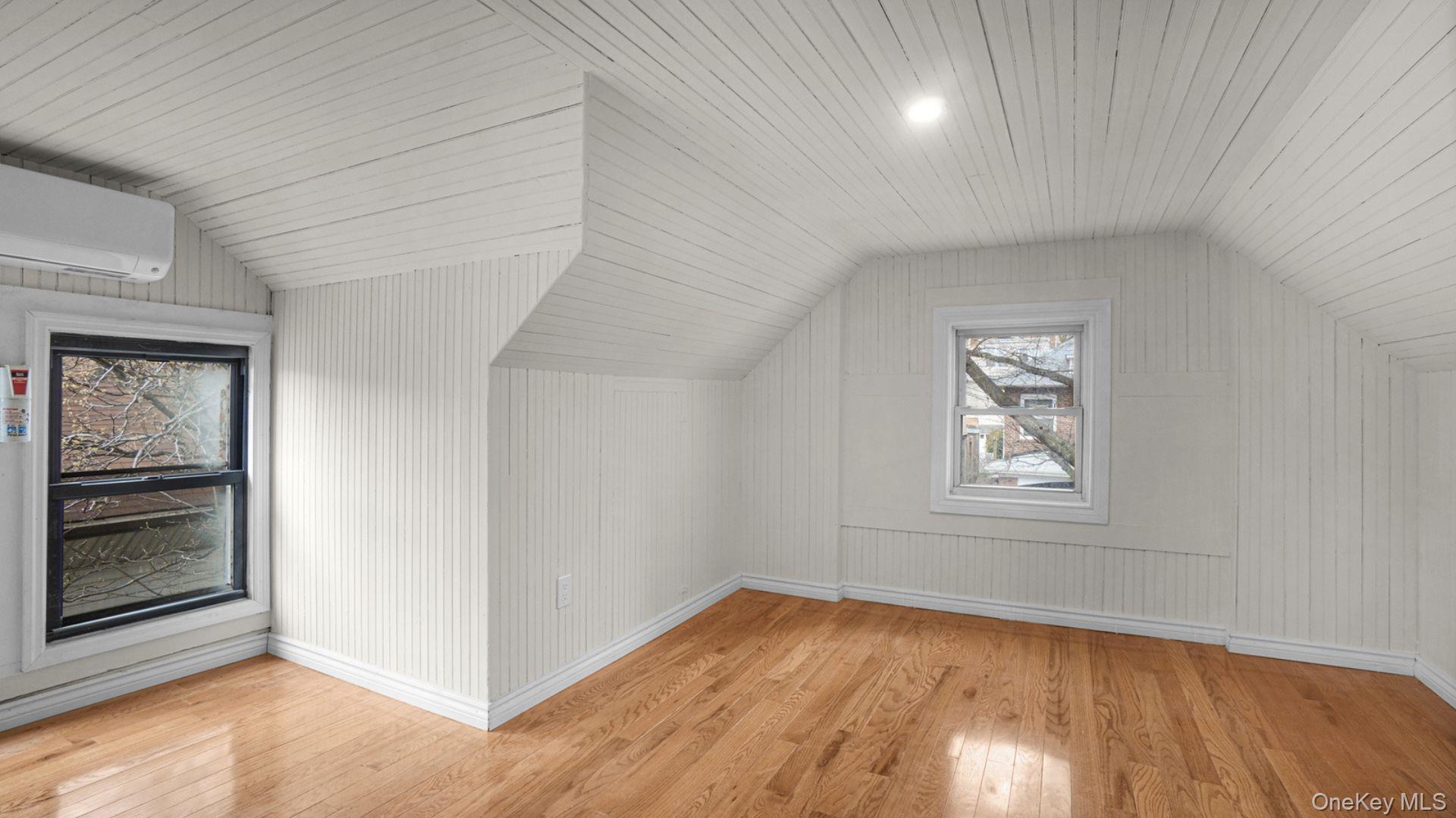 24 Fort Charles Place, Bronx, NY 10463