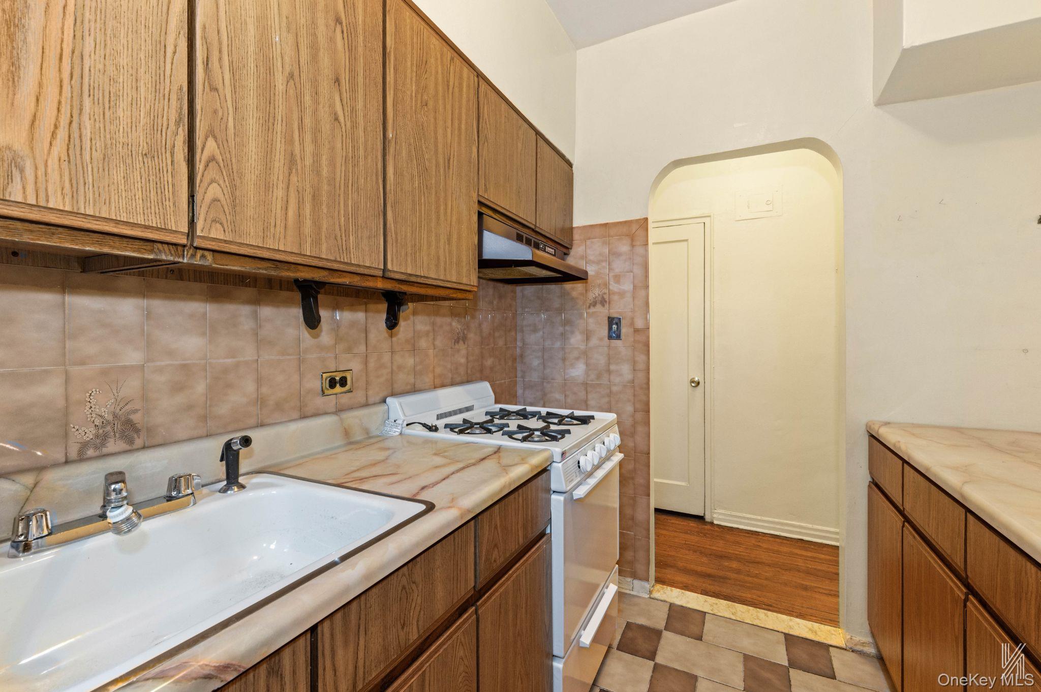 22-60 79th Street # 1A, East Elmhurst, NY 11370