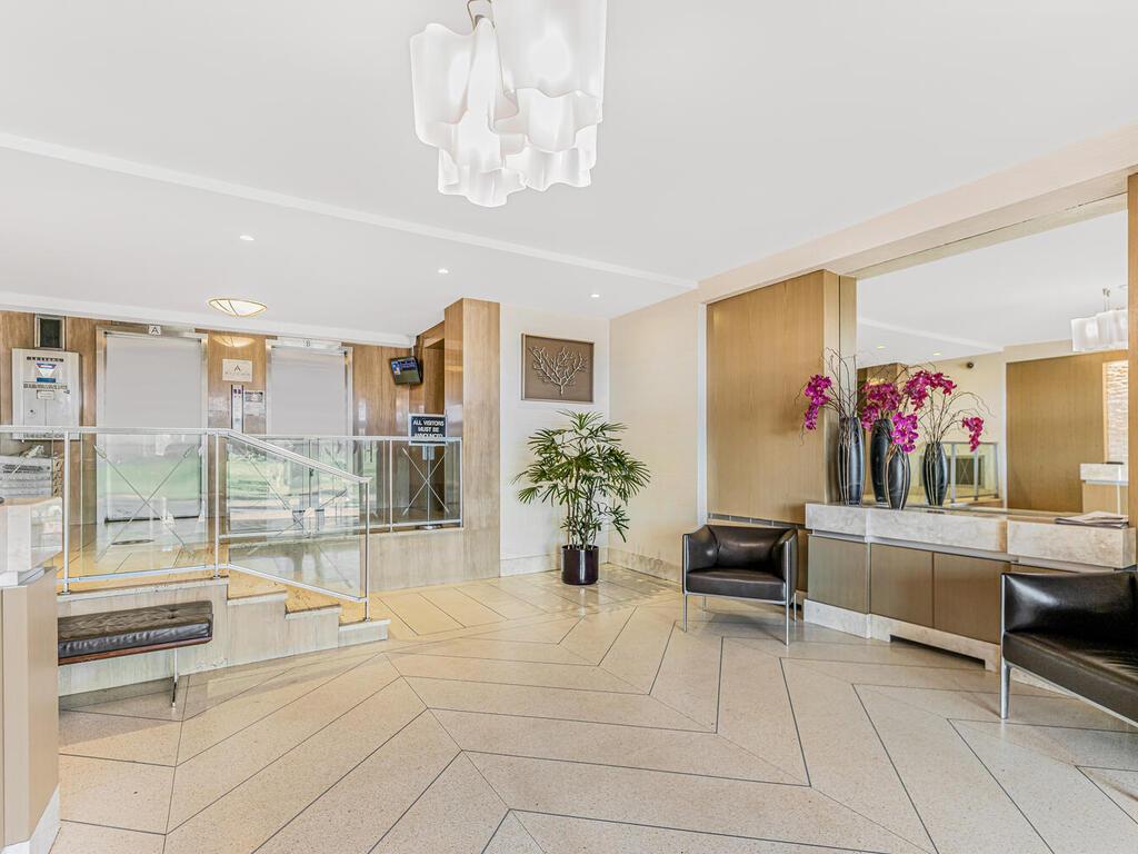 4555 Henry Hudson Parkway # 902, Bronx, NY 10471