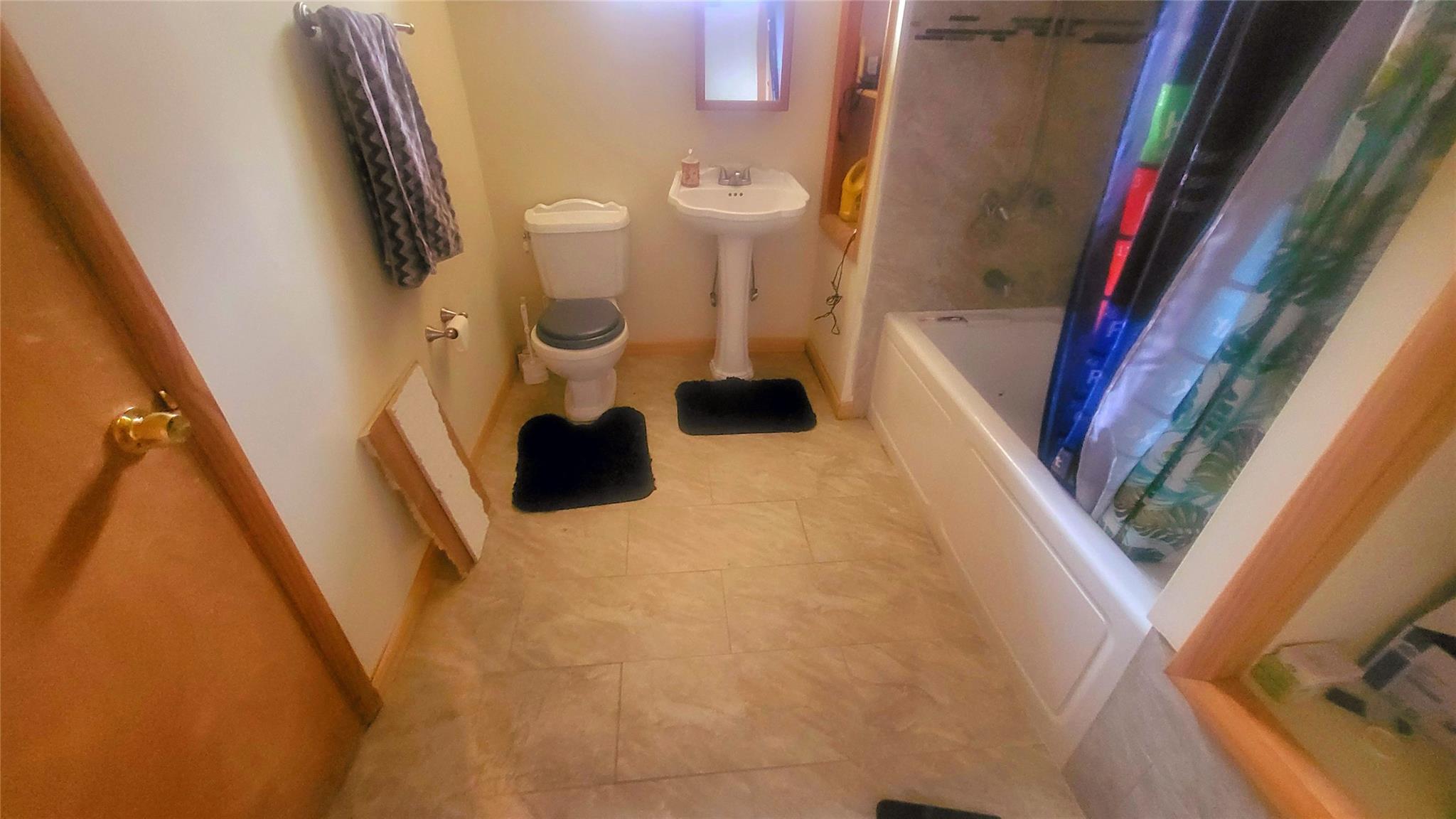 9 Louise Drive, New Windsor, NY 12553