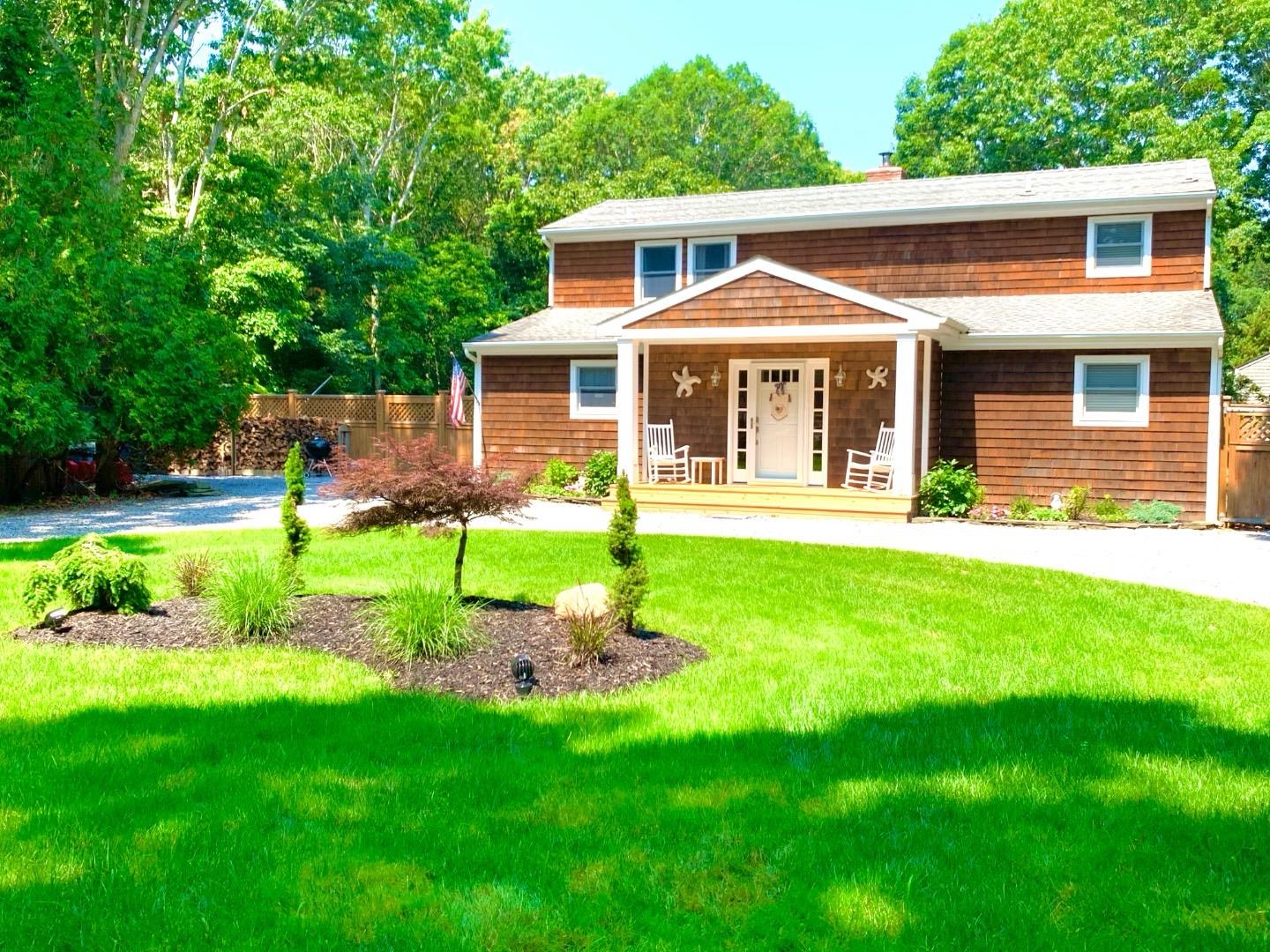 5 Spruce Street, East Hampton, NY 11937