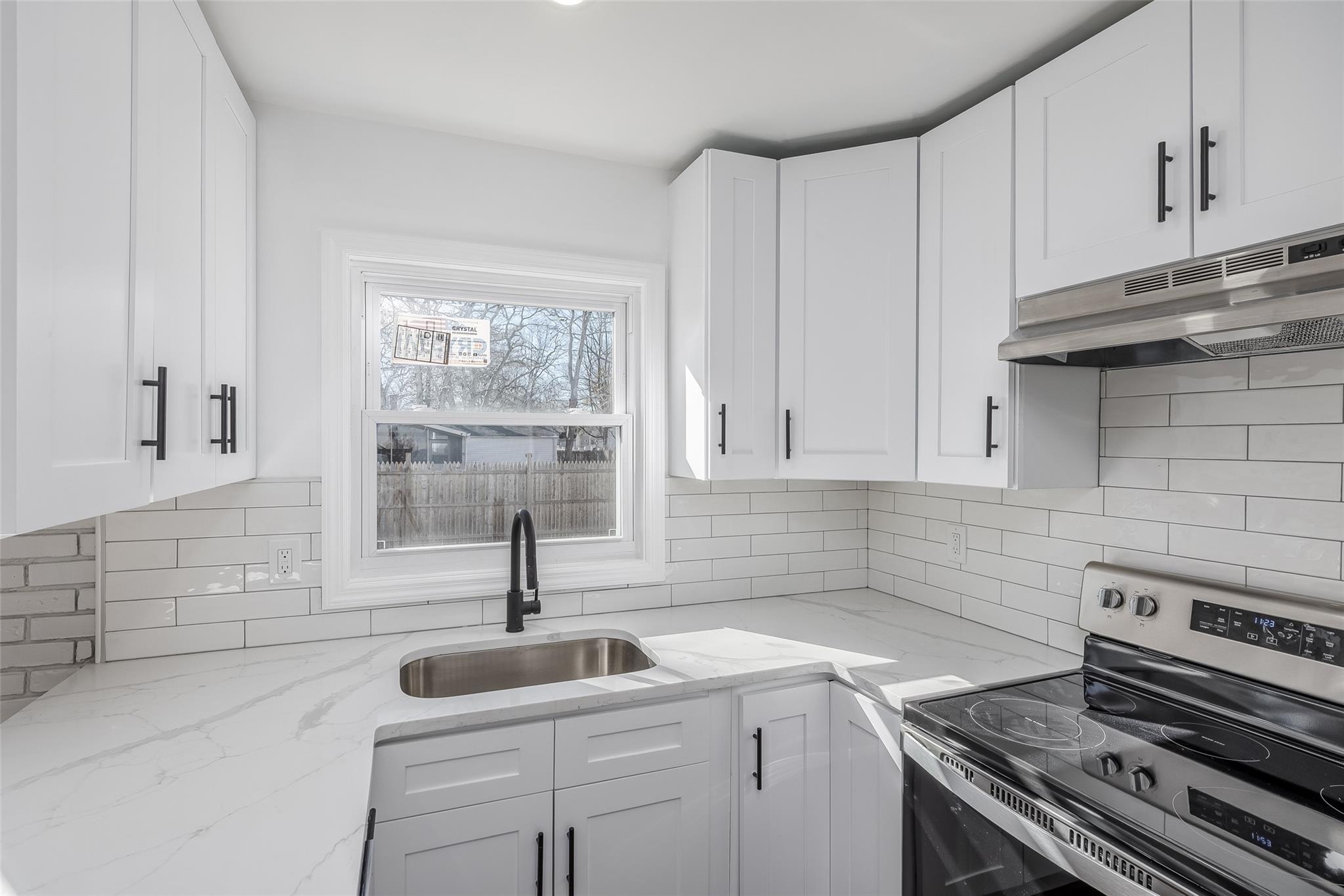 340 Westchester Avenue, West Babylon, NY 11704