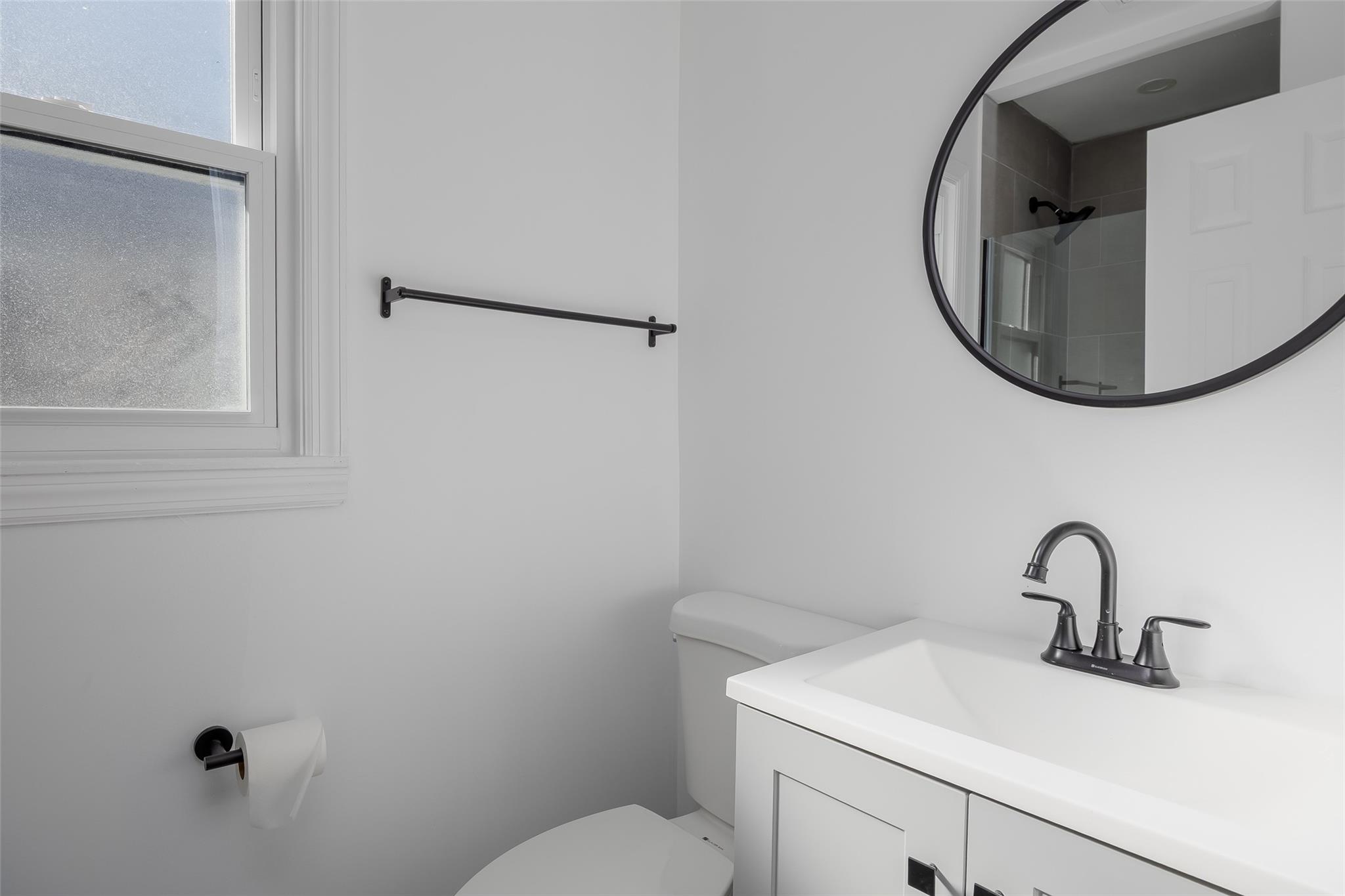 340 Westchester Avenue, West Babylon, NY 11704