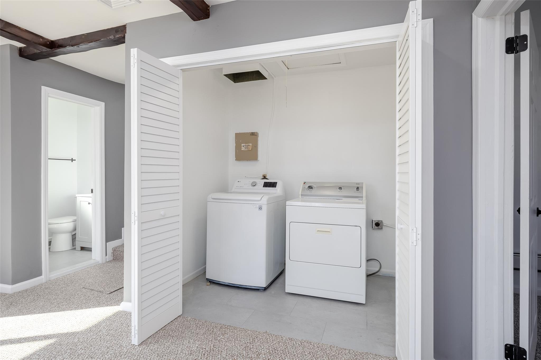 340 Westchester Avenue, West Babylon, NY 11704